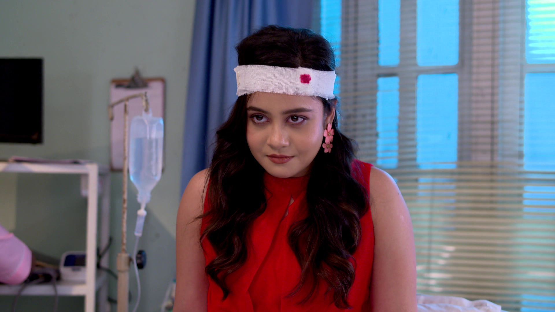 Watch Tomader Rani S1 Episode 110 on JioHotstar