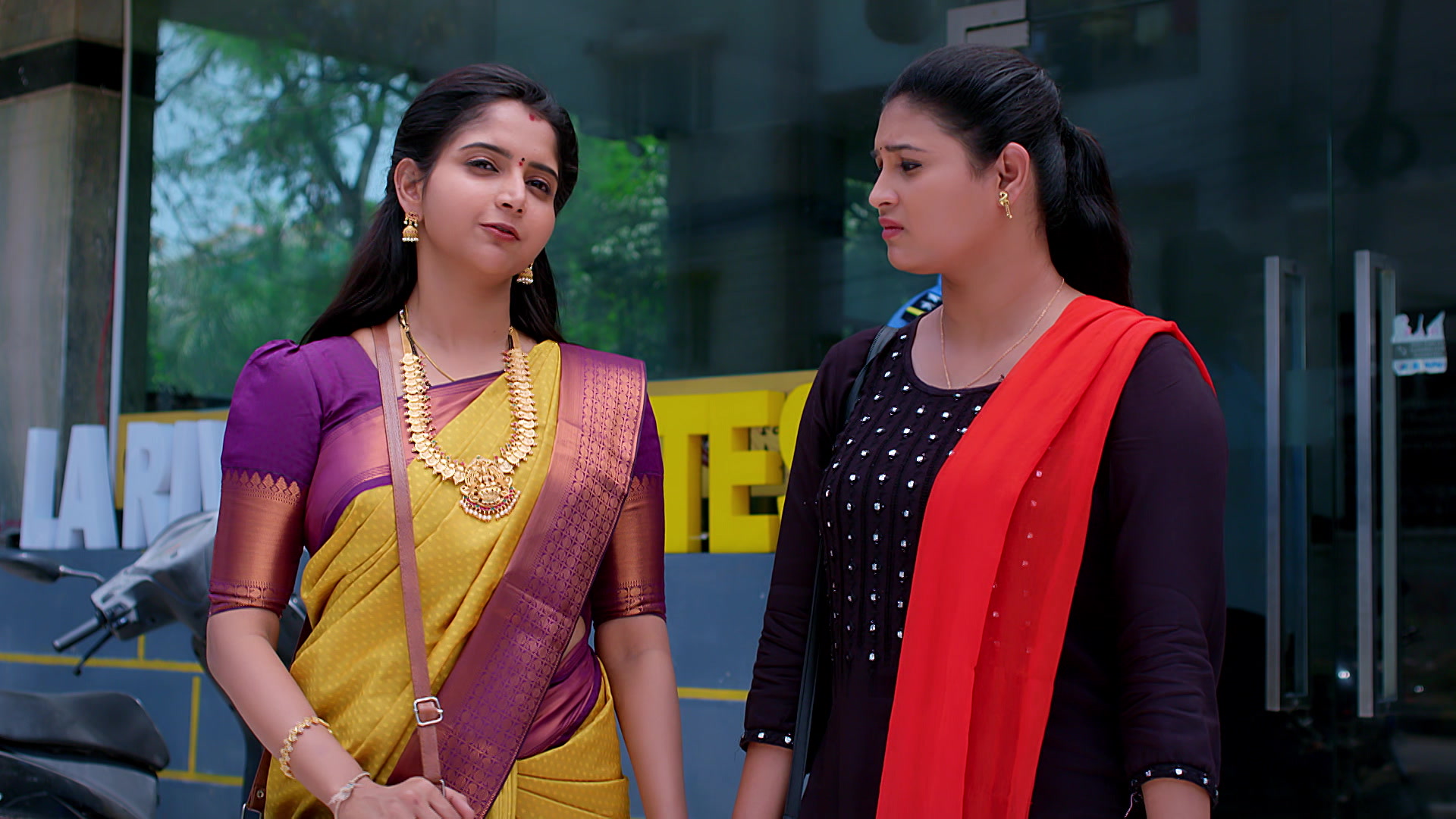 Kavya, Shruthi on a Mission