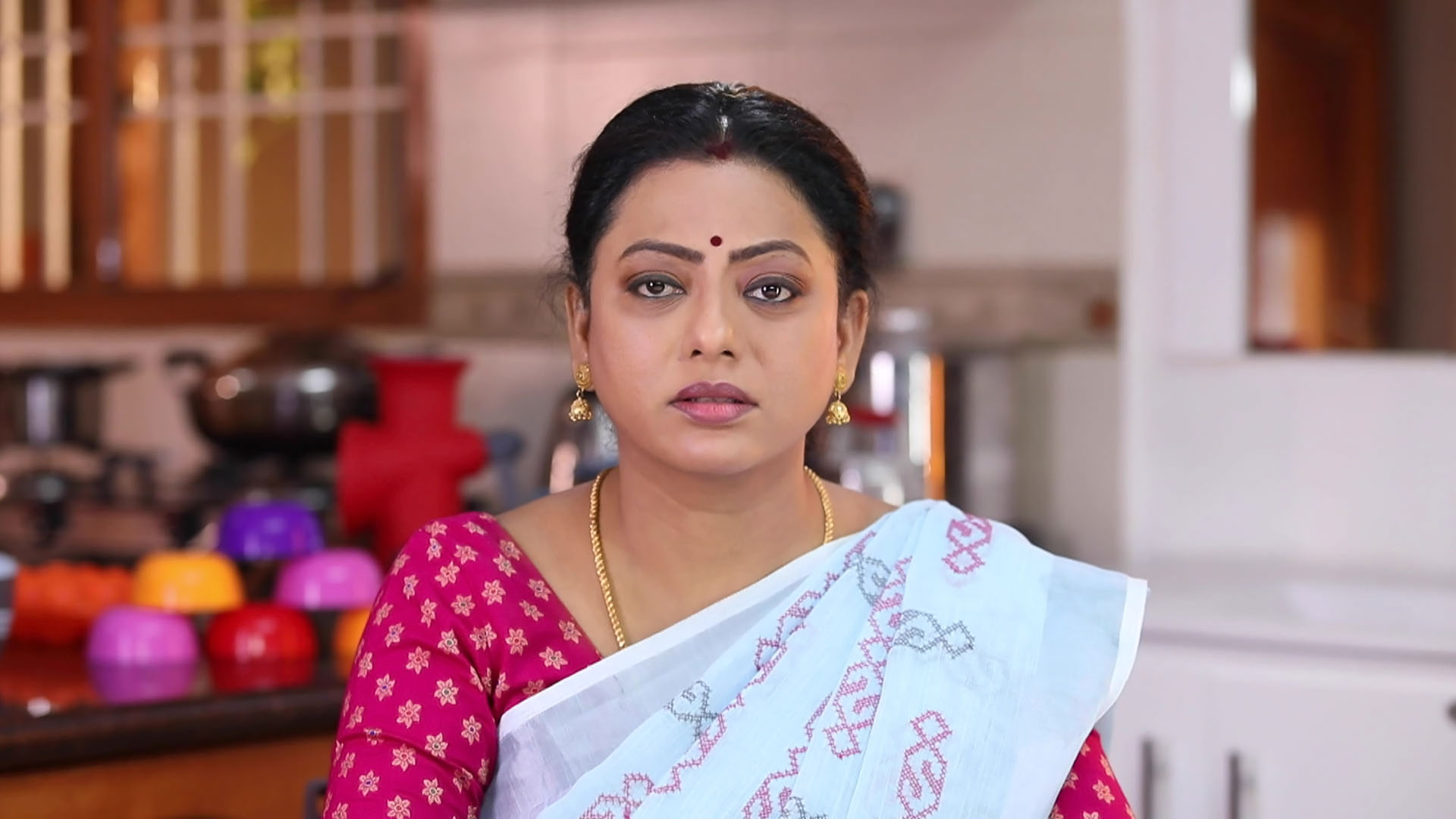 Watch Baakiyalakshmi S1 Episode 121 on JioHotstar