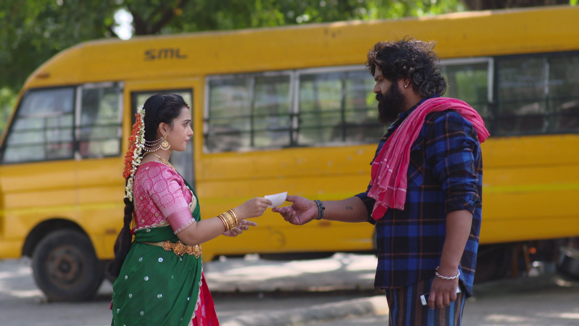 Watch Kasthuri Episode 44 on Disney+ Hotstar