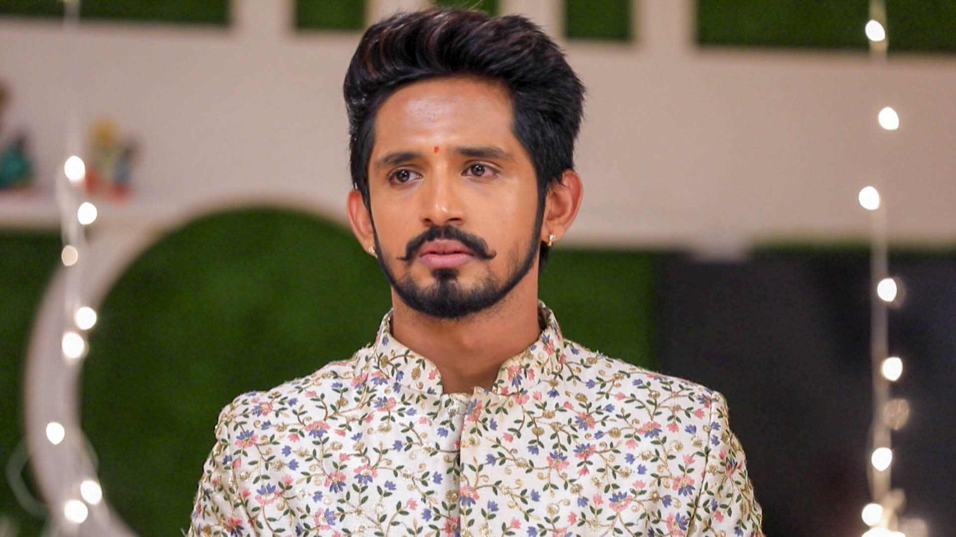 Watch Geeta S1 Episode 1043 on JioHotstar