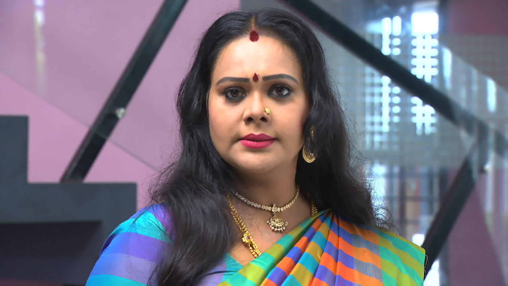 Stream Radhamani's Harsh Words Season 1 Episode 22 – Radhamani's Harsh ...