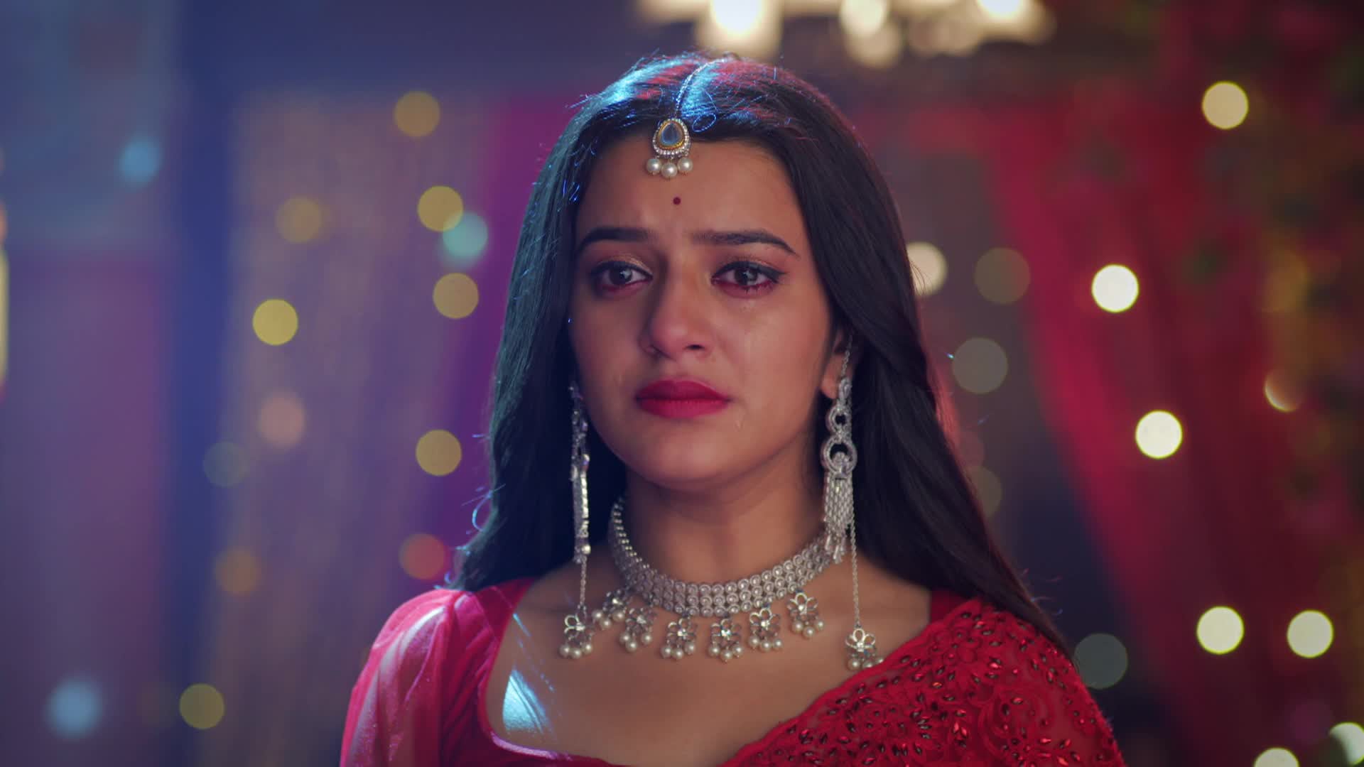 Watch Neerja - Ek Nayi Pehchaan S1 Episode 14 on JioHotstar