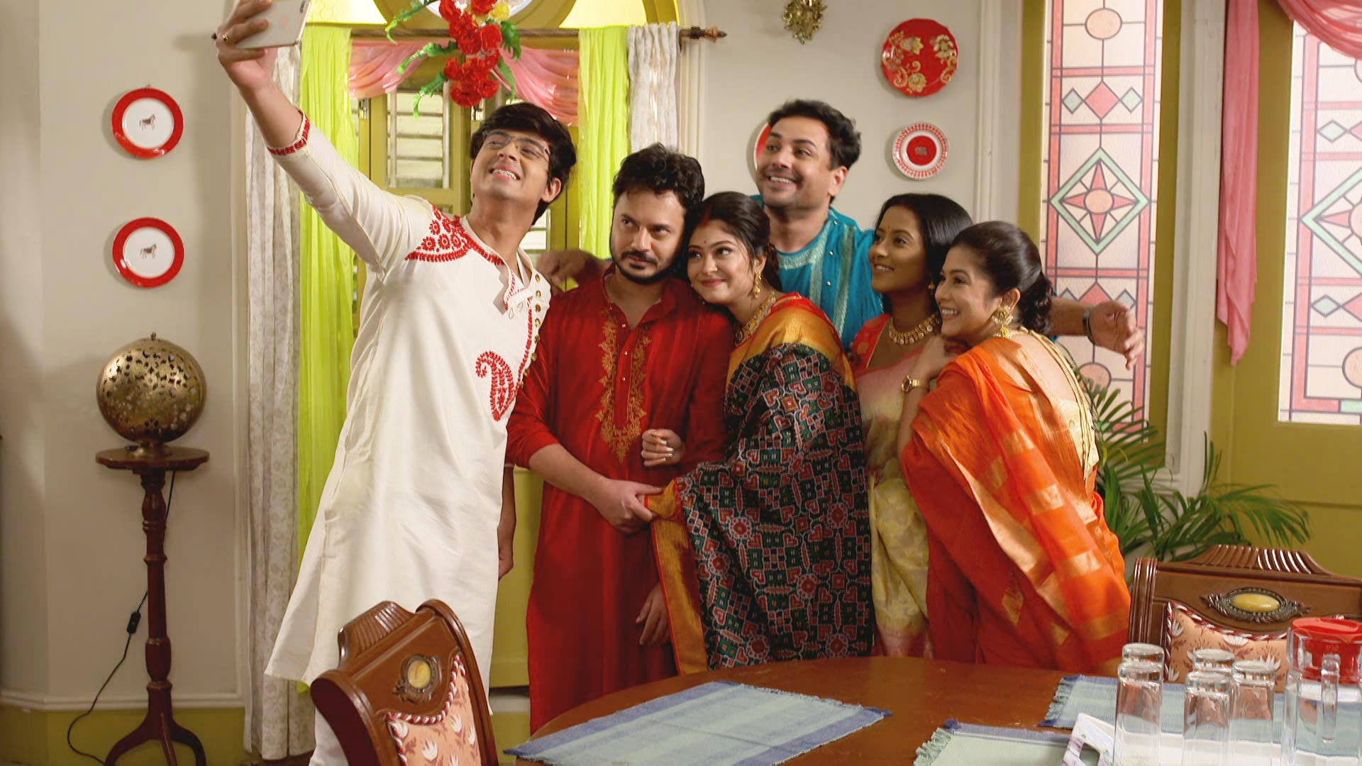 Mampi, Raja's Bhaat Kapor!