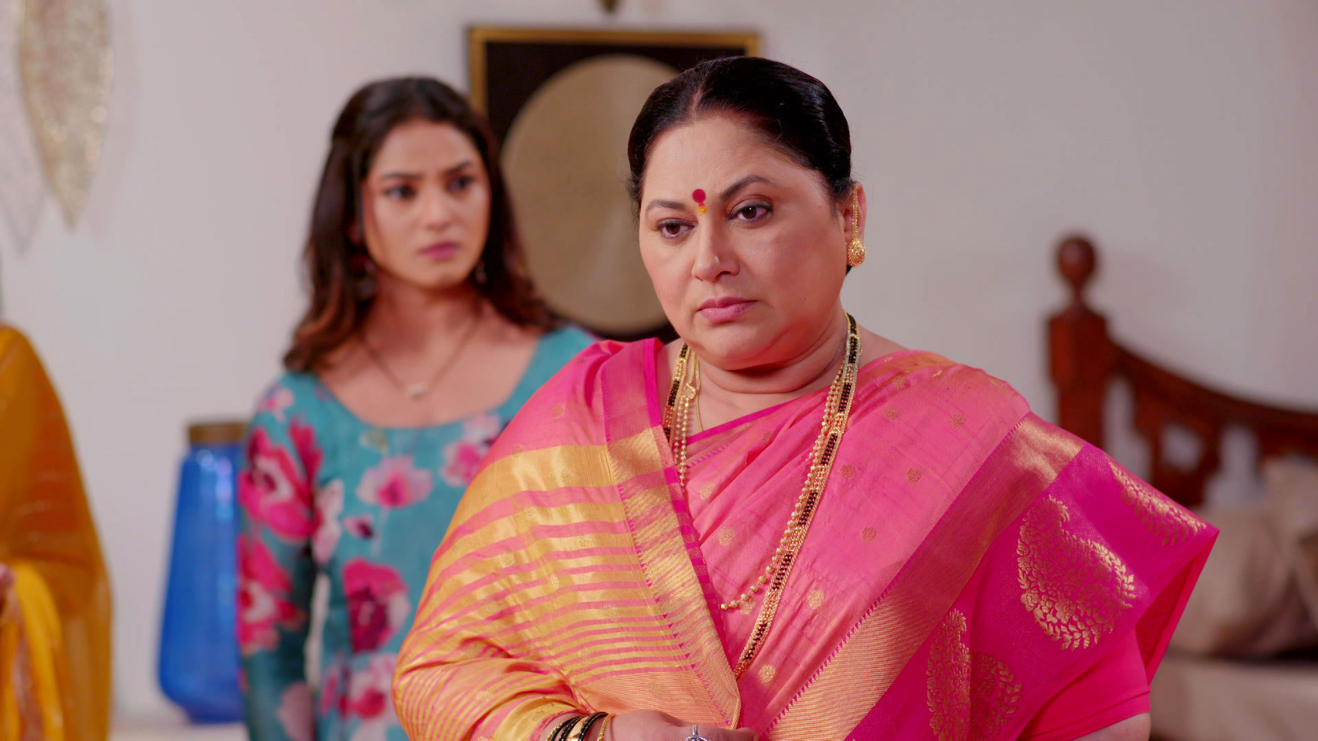 Watch Kon Hotis Tu, Kaay Zaalis Tu Episode 29 on JioHotstar