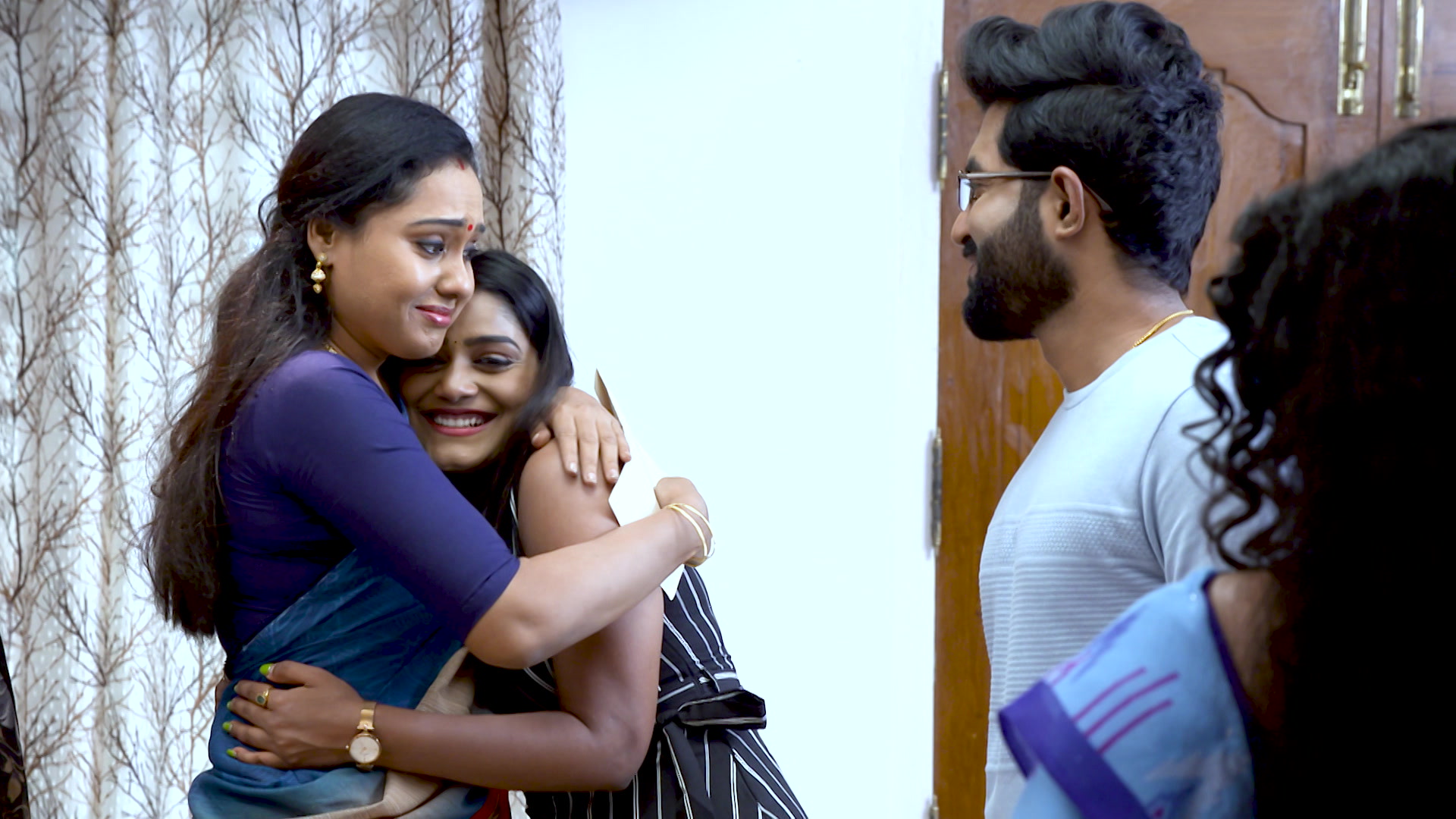 Watch Palunku S1 Episode 275 on JioHotstar
