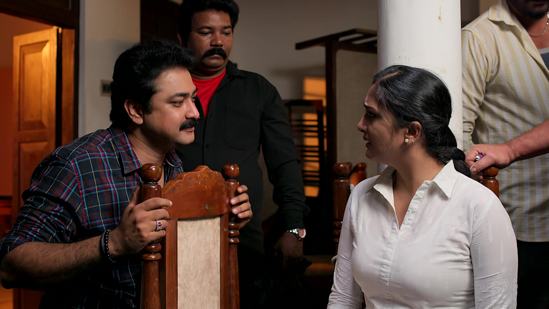 Watch Pavithram S1 Episode 291 on JioHotstar
