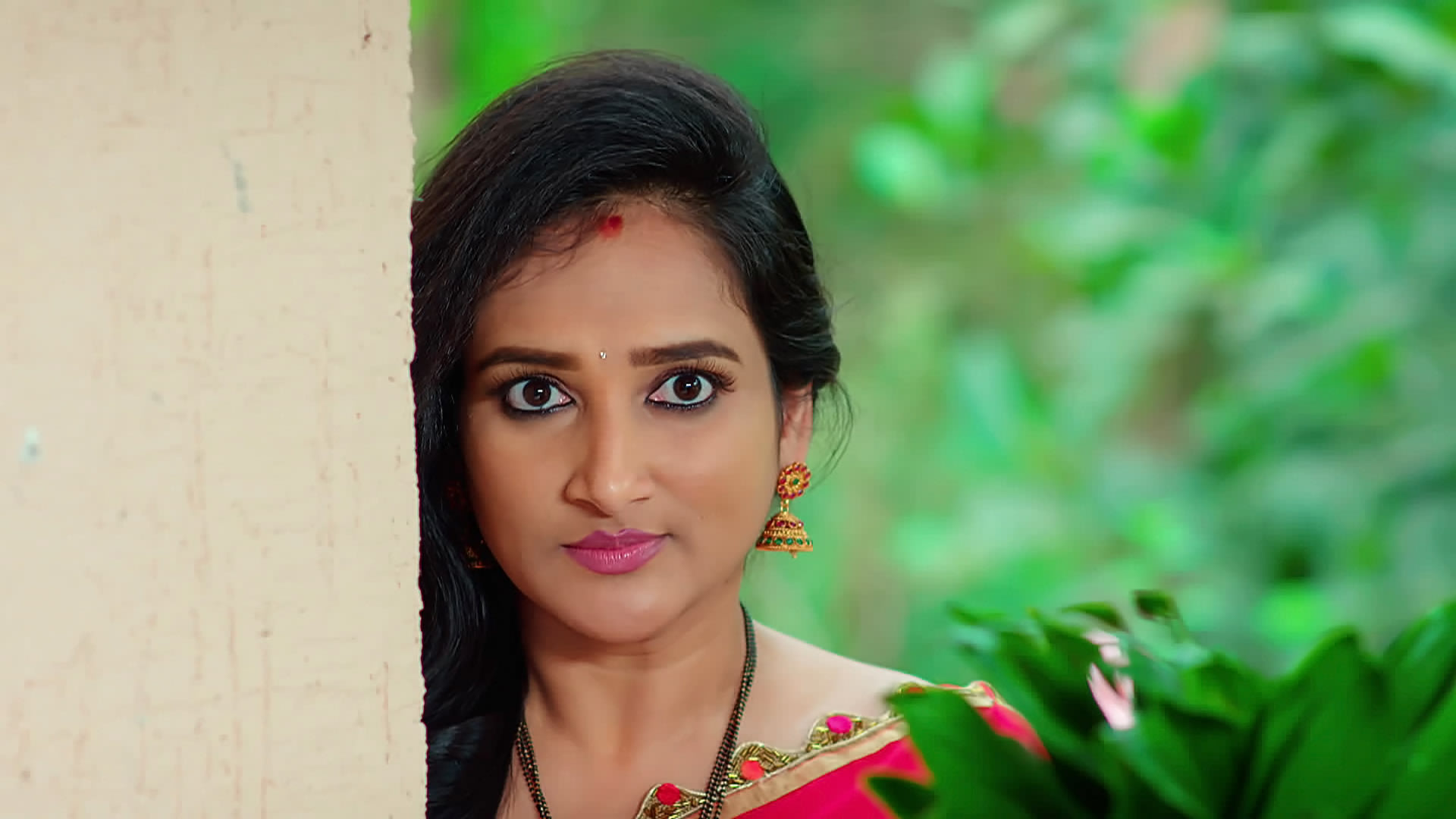 Watch Srimathi Srinivas S1 Episode 19 on JioHotstar