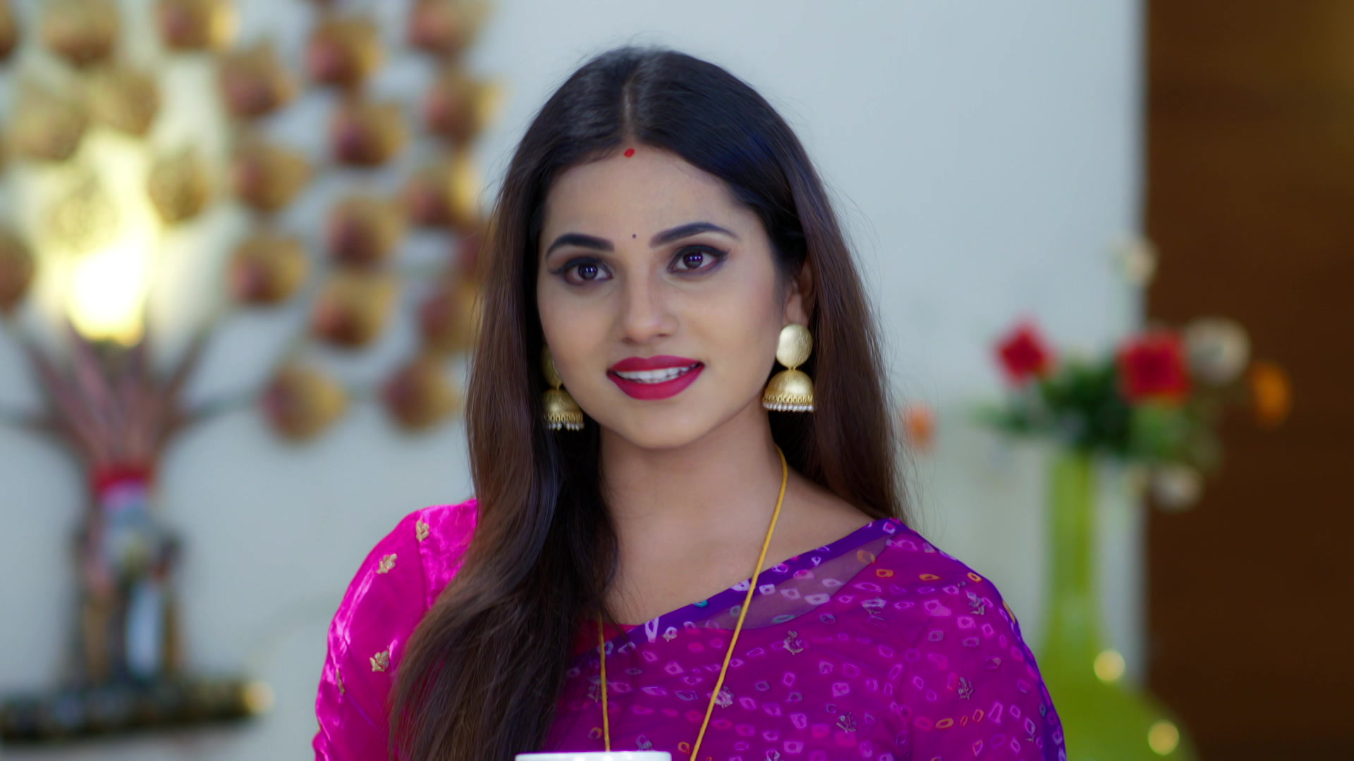 Watch Intiki Deepam Illalu S1 Episode 41 on JioHotstar