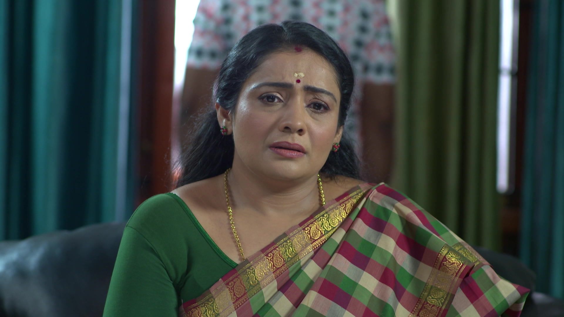 Sumithra in a Dilemma - Promo - JioHotstar