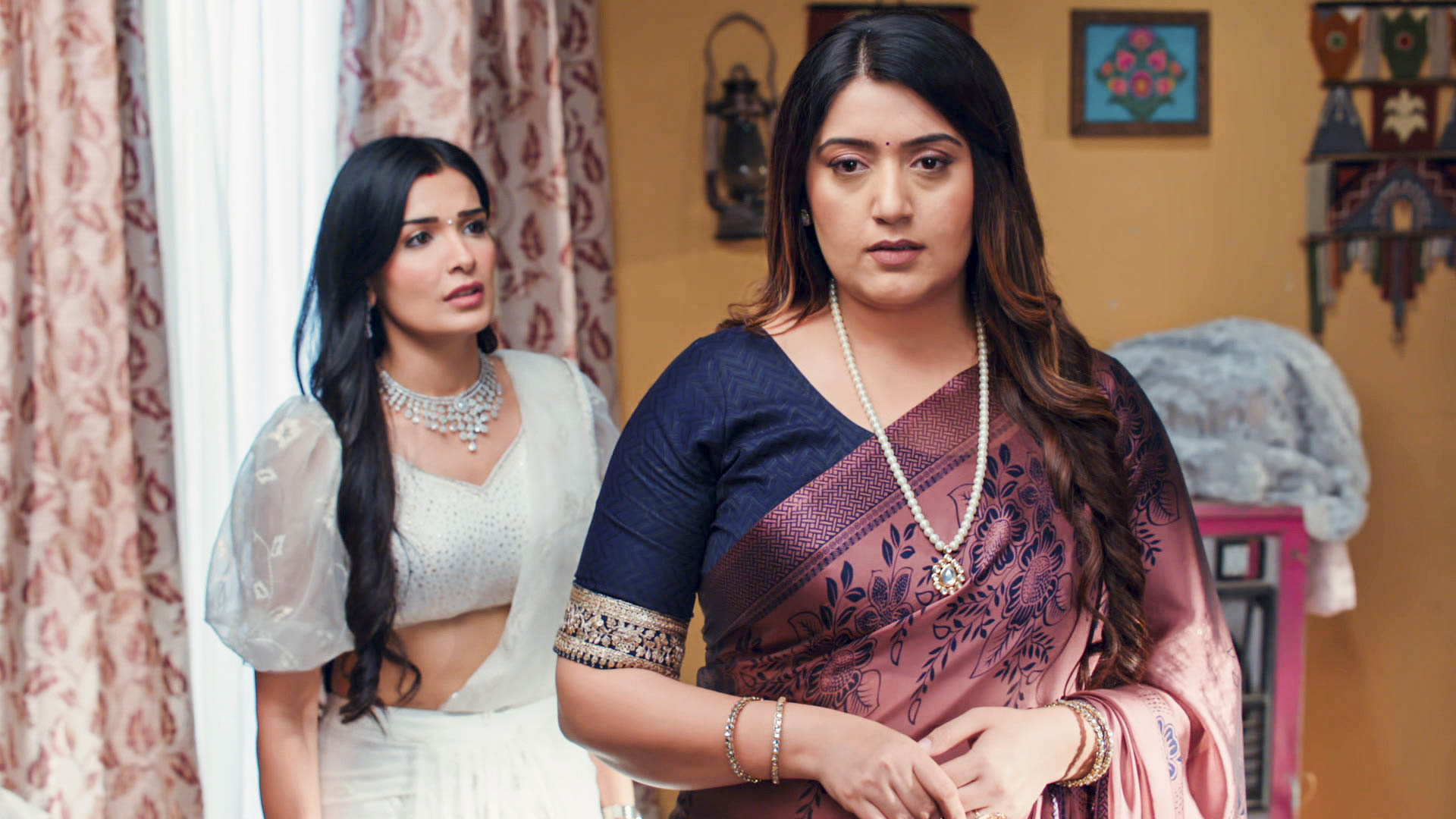 Nitya Helps Mahima