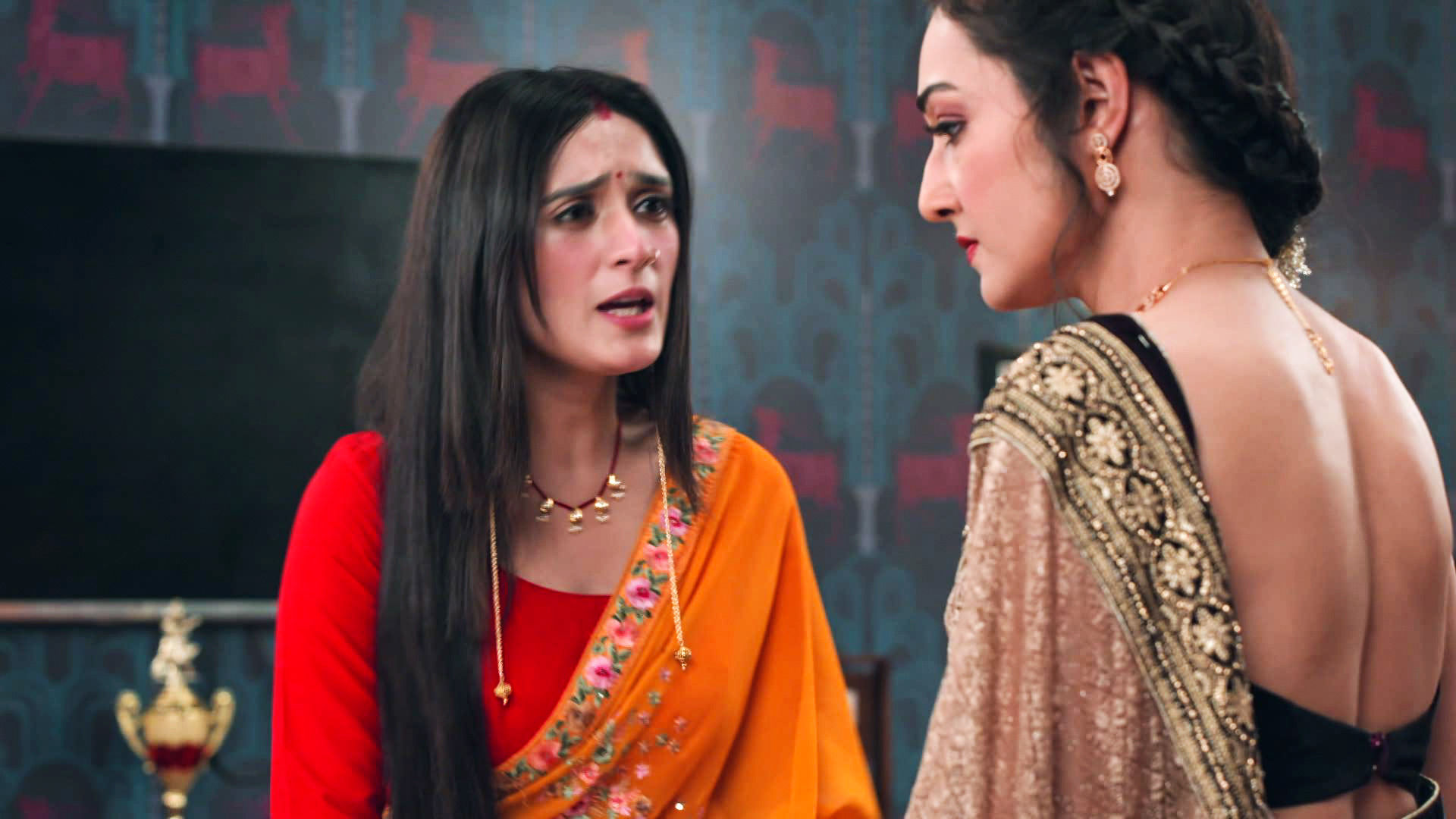 Kaju Warns Bhoomi