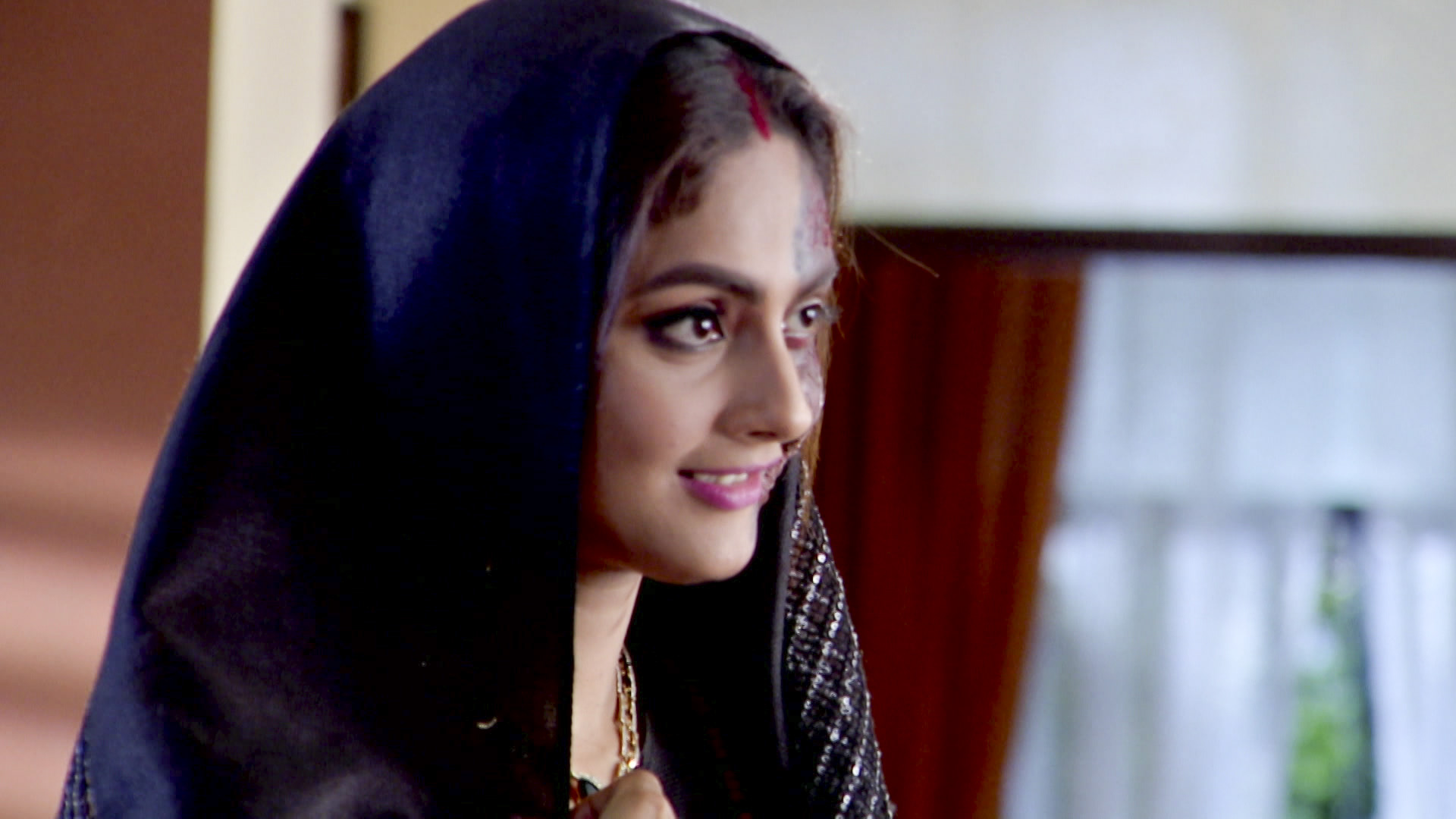 Watch Nishir Daak S1 Episode 39 on JioHotstar