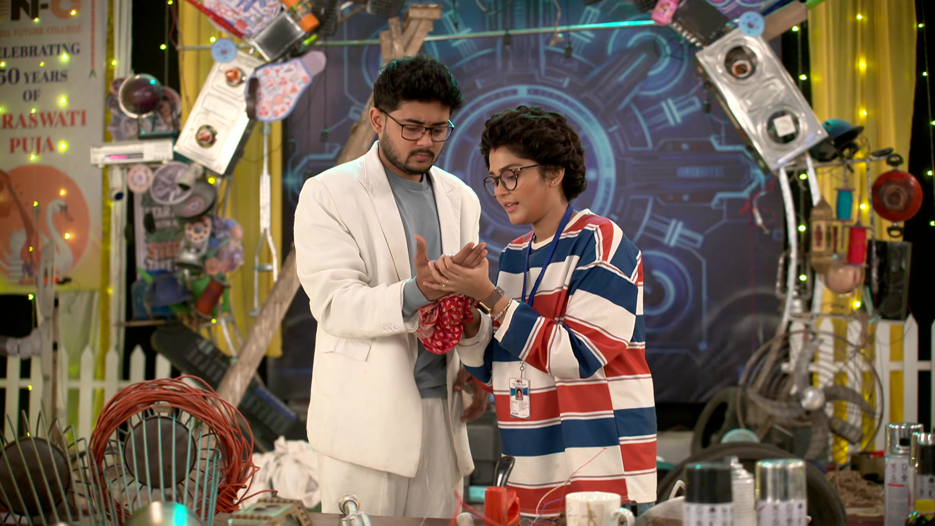 Watch Compass S1 Episode 151 on JioHotstar