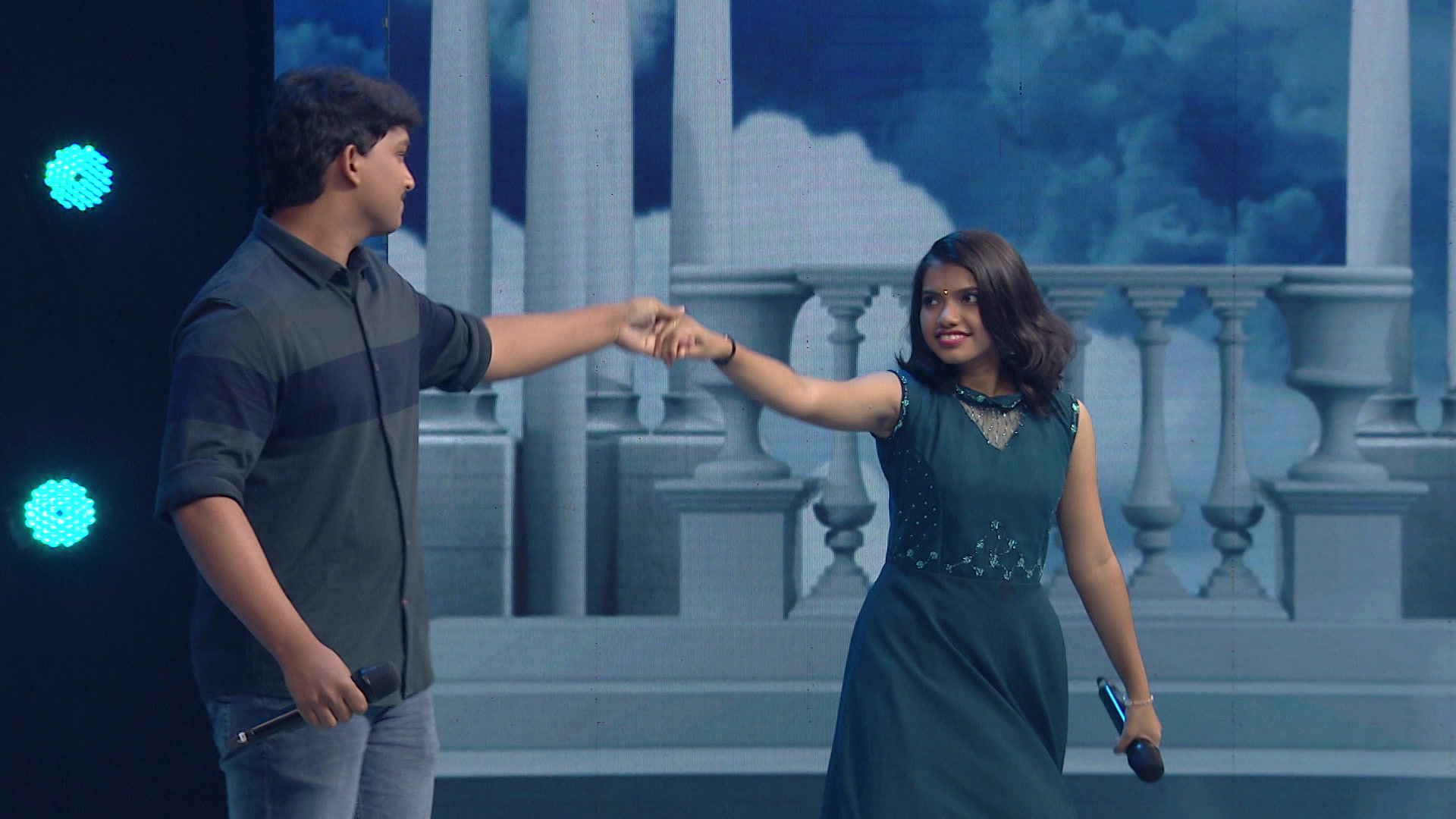 Watch Star Singer S8 Episode 49 on JioHotstar