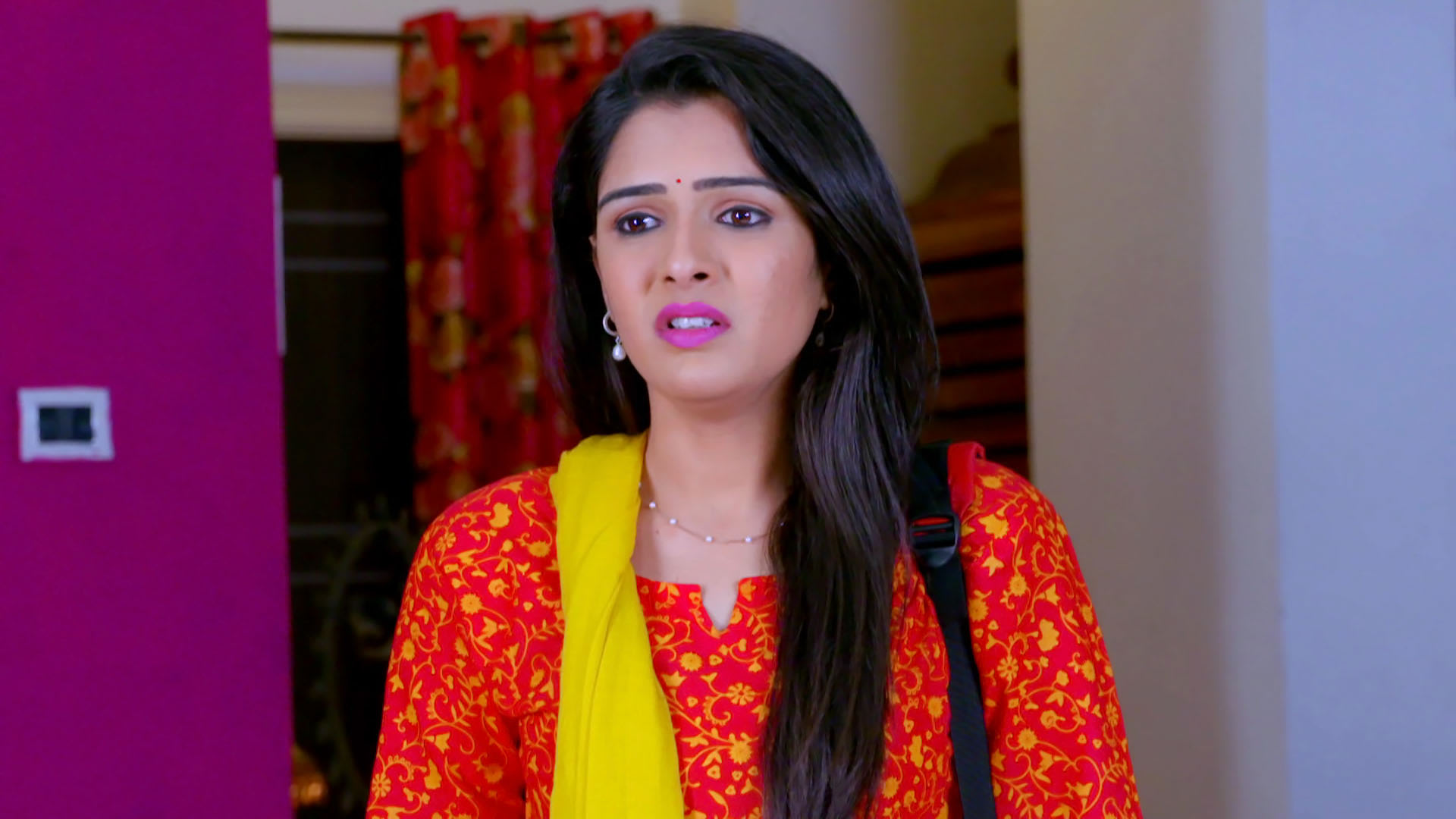 Watch Sarasu S1 Episode 73 on JioHotstar