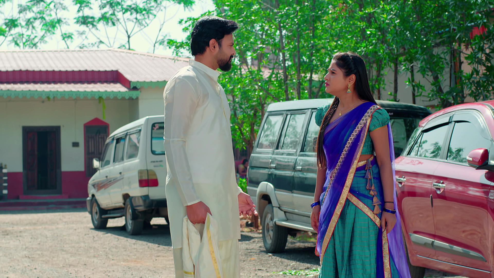 Watch Aragini 2 S1 Episode 268 on JioHotstar