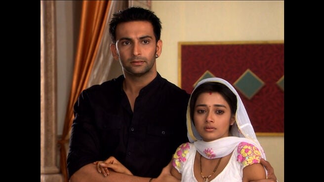 Watch Uttaran S1 Episode 710 on JioHotstar