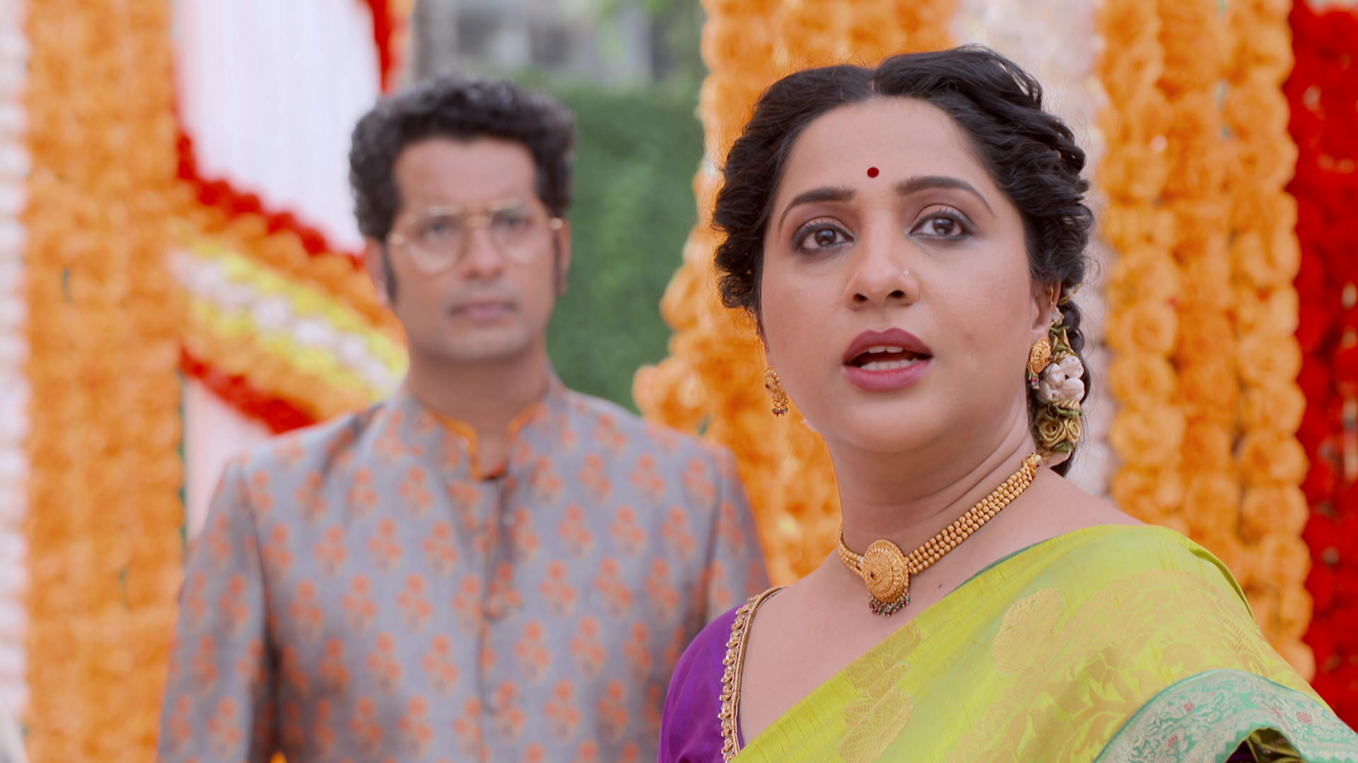Watch Aai Kuthe Kaay Karte S1 Episode 561 on JioHotstar
