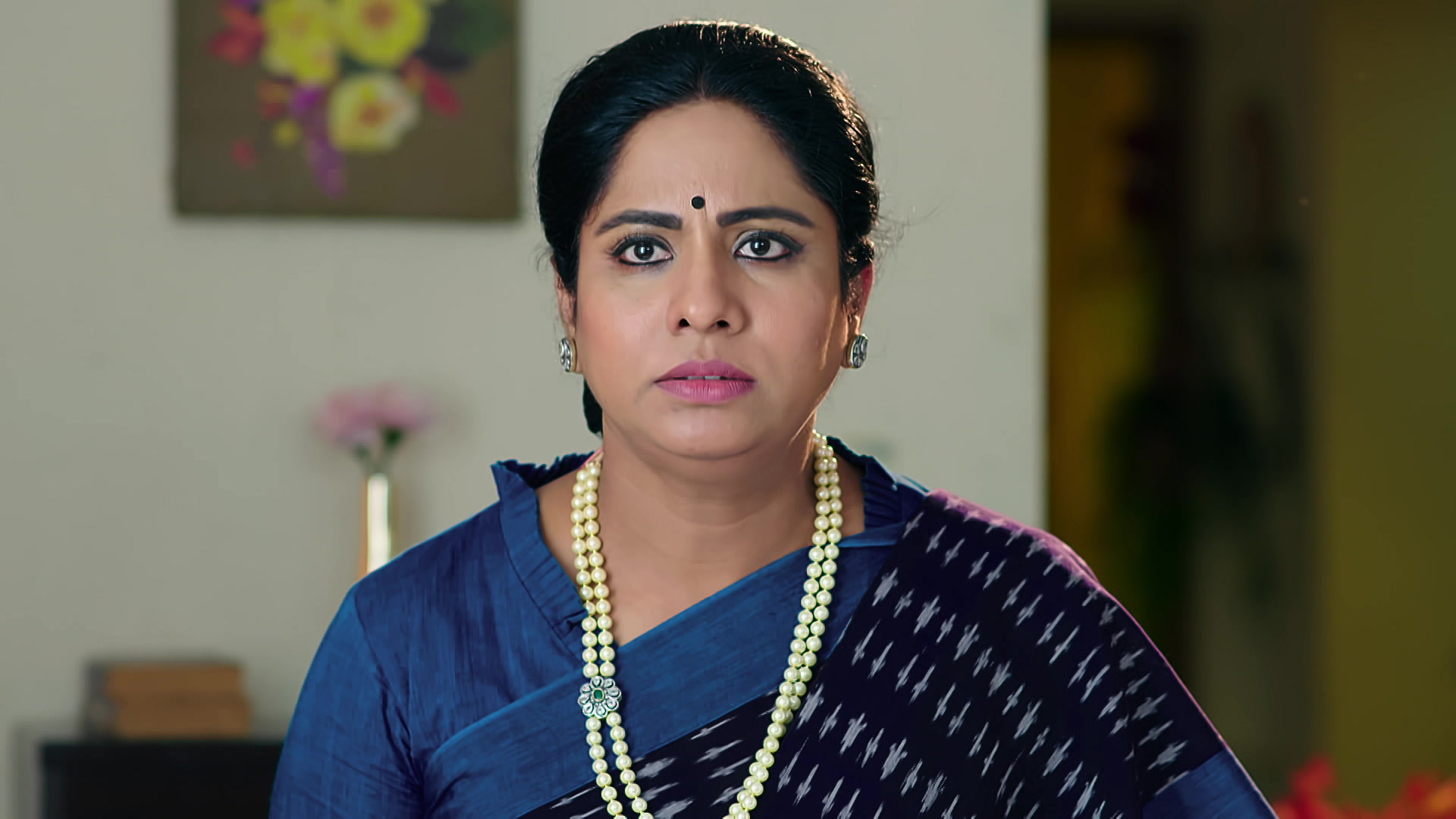 Yamuna Warns Anupama