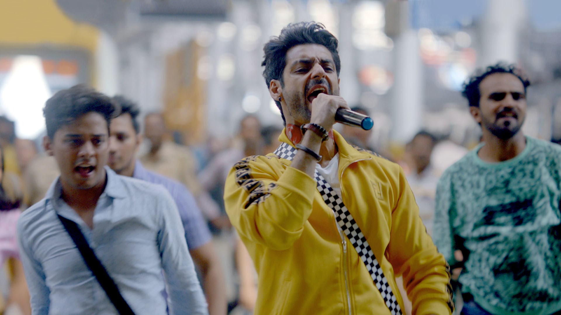 Watch Hundred S1 Episode 3 on JioHotstar