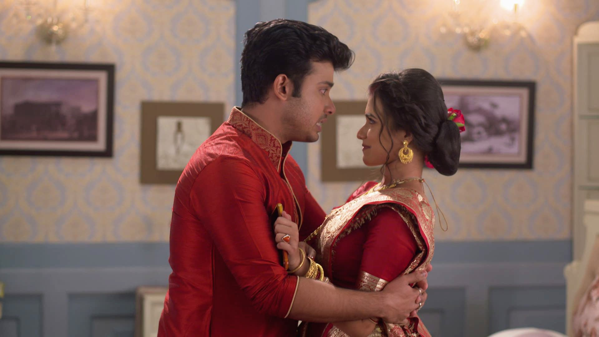 Guddu, Olivia Get Romantic