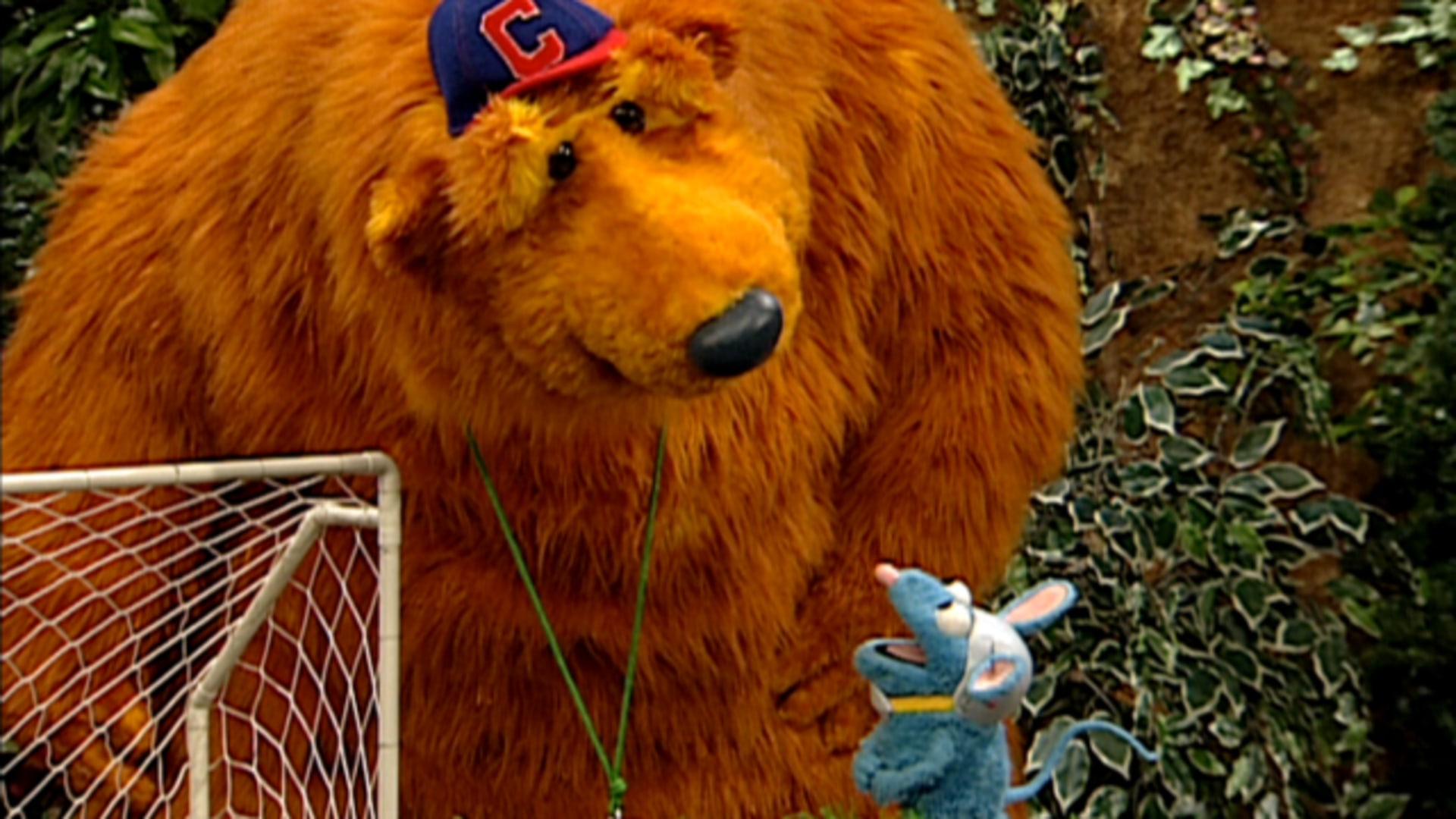 Watch Bear In The Big Blue House S4 Episode 4 On Jiohotstar