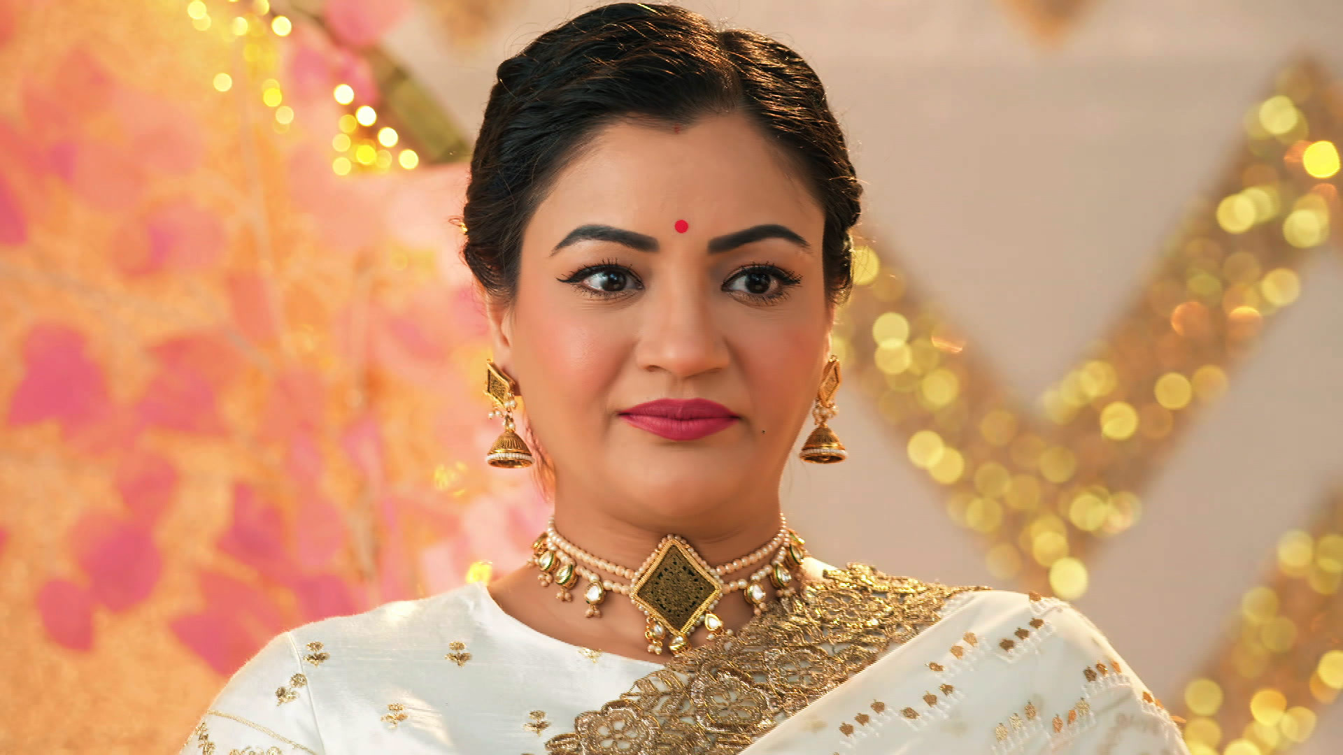 Watch Yeh Rishta Kya Kehlata Hai Episode 1392 on Disney+ Hotstar