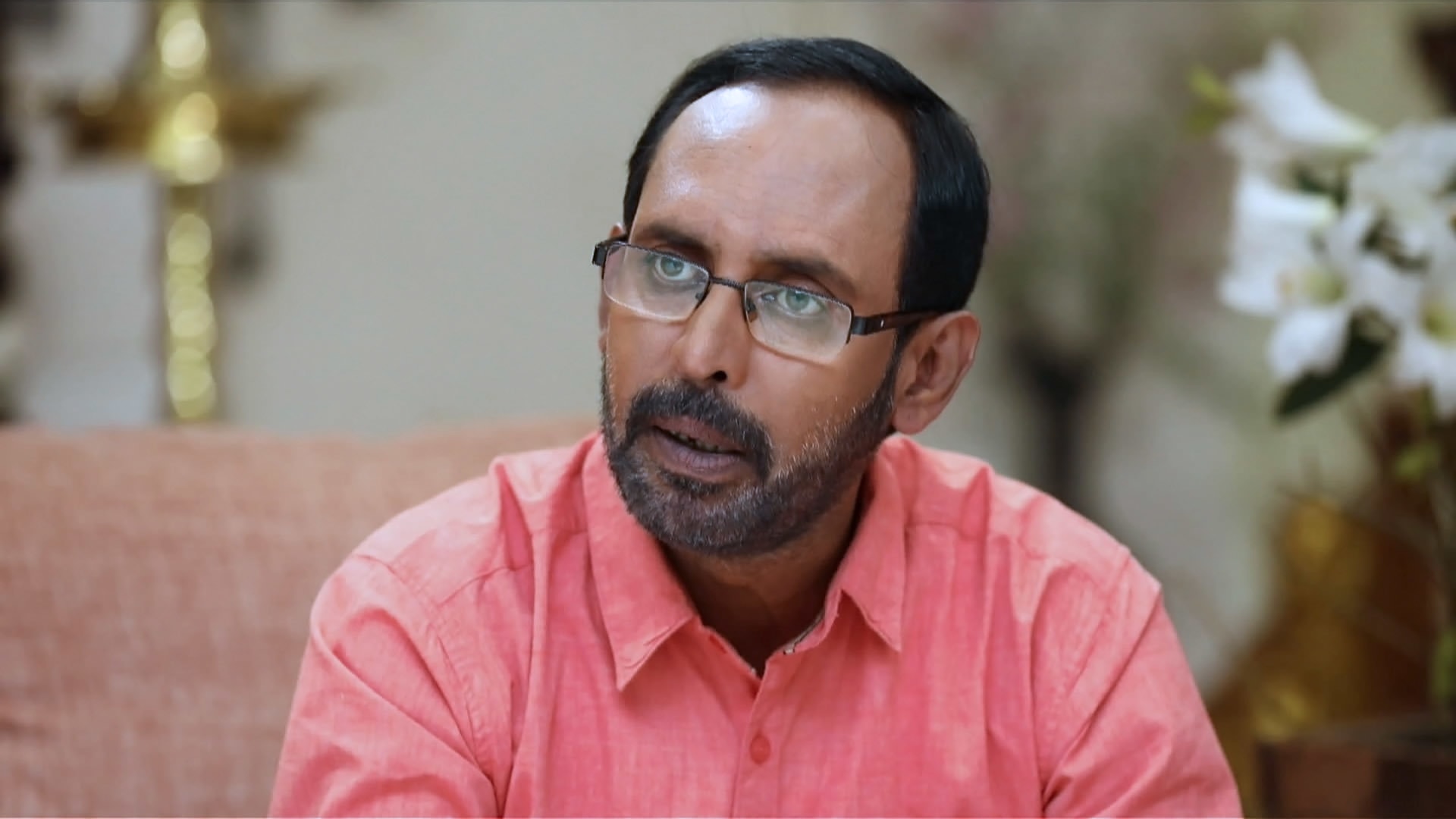 Watch Vishwanathan's Next Move Online