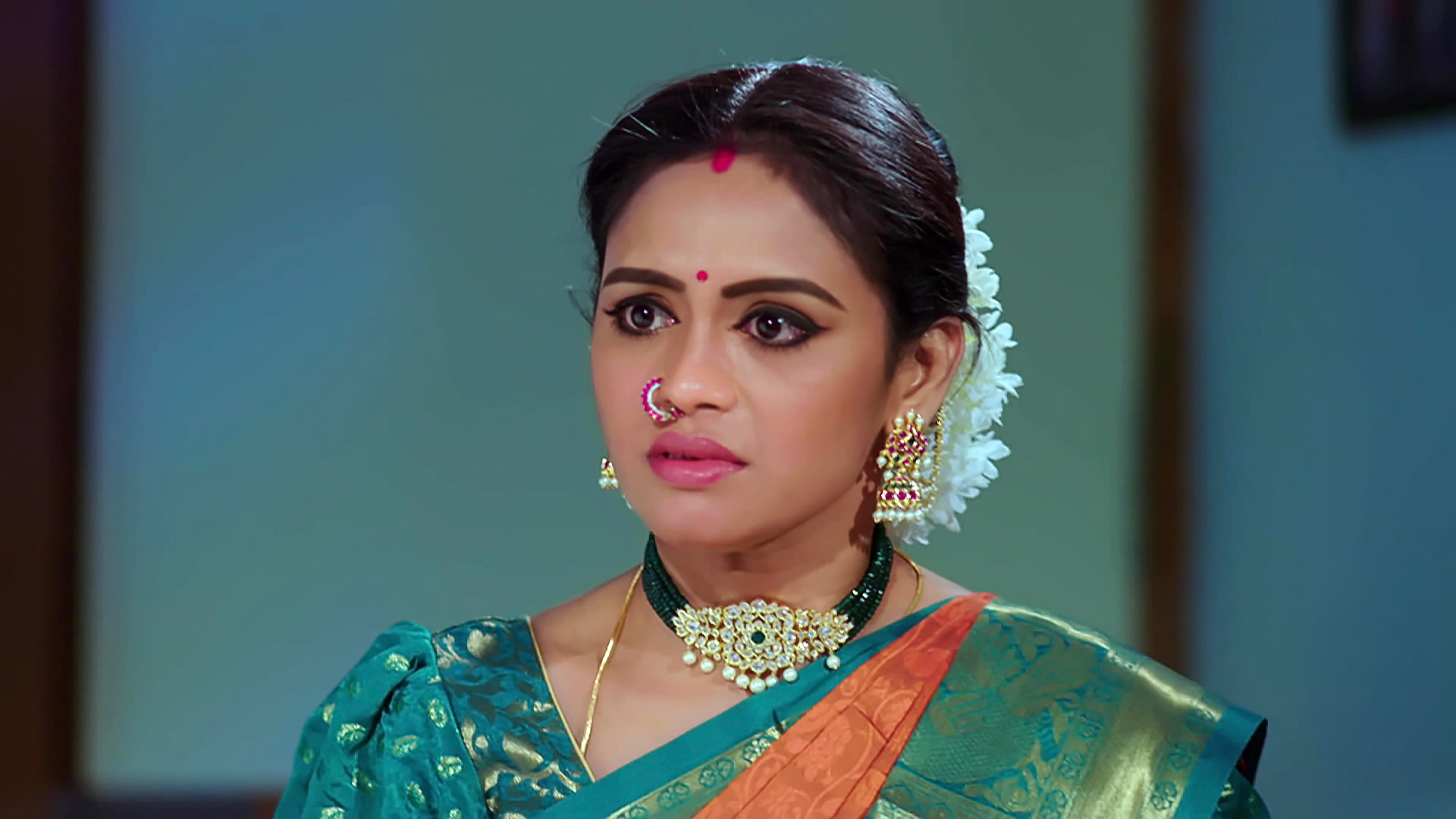 Watch Bangaru Panjaram S1 Episode 347 on JioHotstar