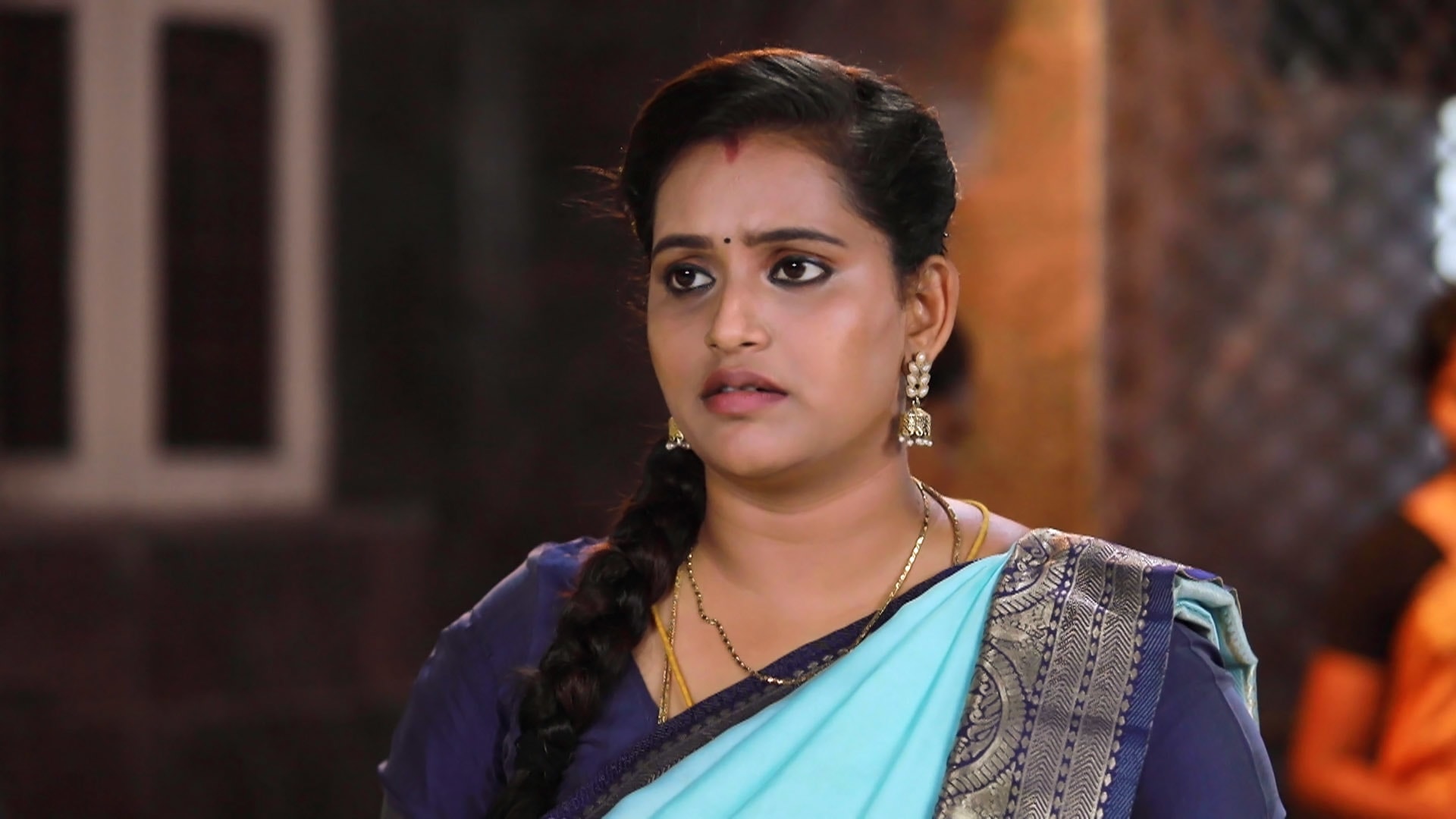 Watch Thaenmozhi B.A - Uratchi Manra Thalaivar S1 Episode 340 on ...