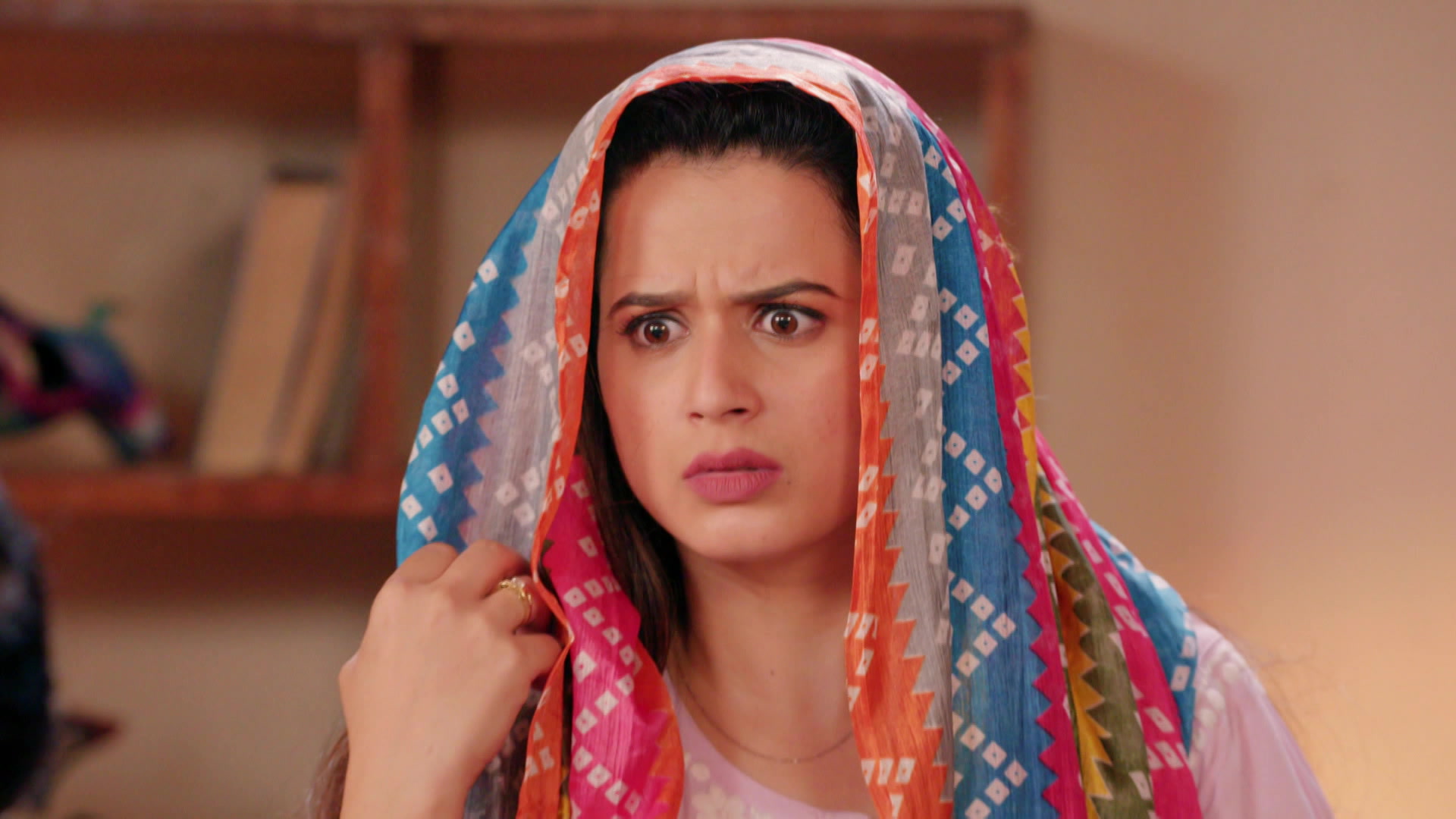 Watch Pathrakhin S1 Episode 21 on JioHotstar