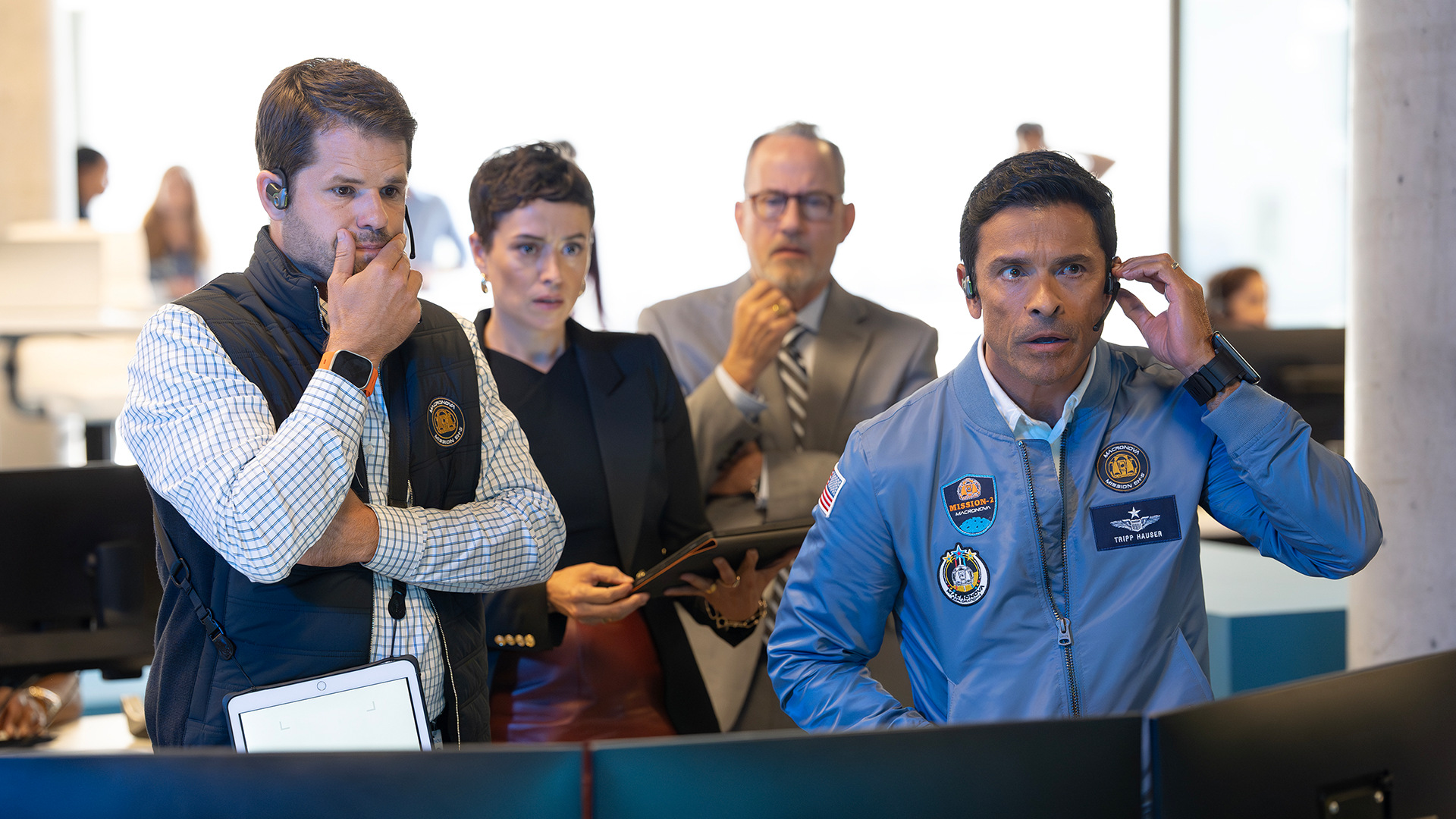 Watch 9 1 1 S9 Episode 2 On Disney