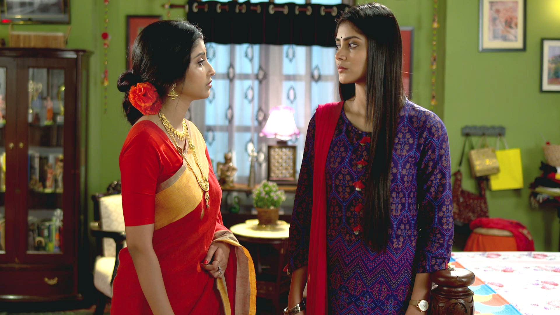 Watch Mohor S1 Episode 2 on JioHotstar