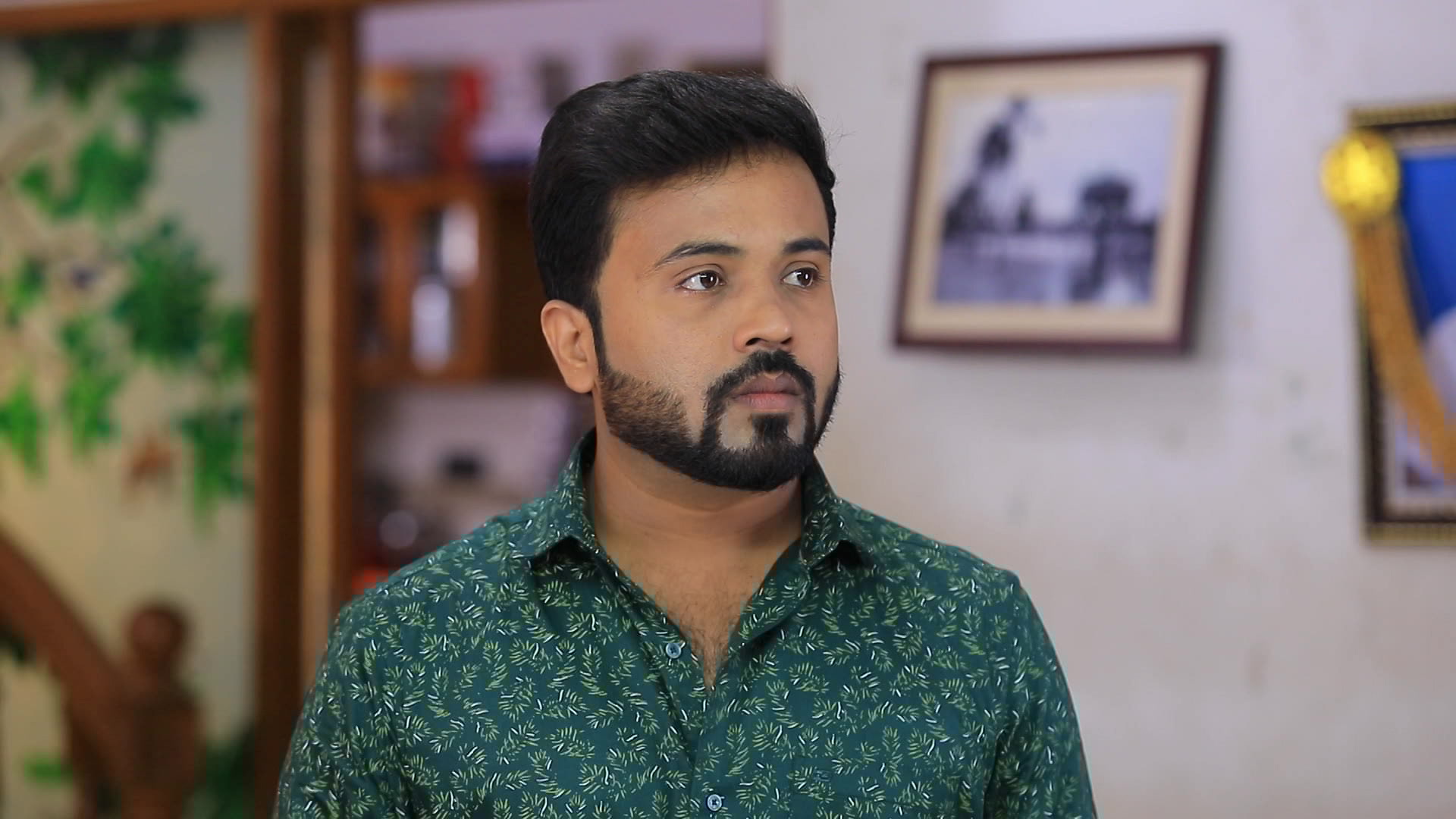 Stream Chezhiyan Ezhil #39 s Intense Conflict Season 1 Episode 1266