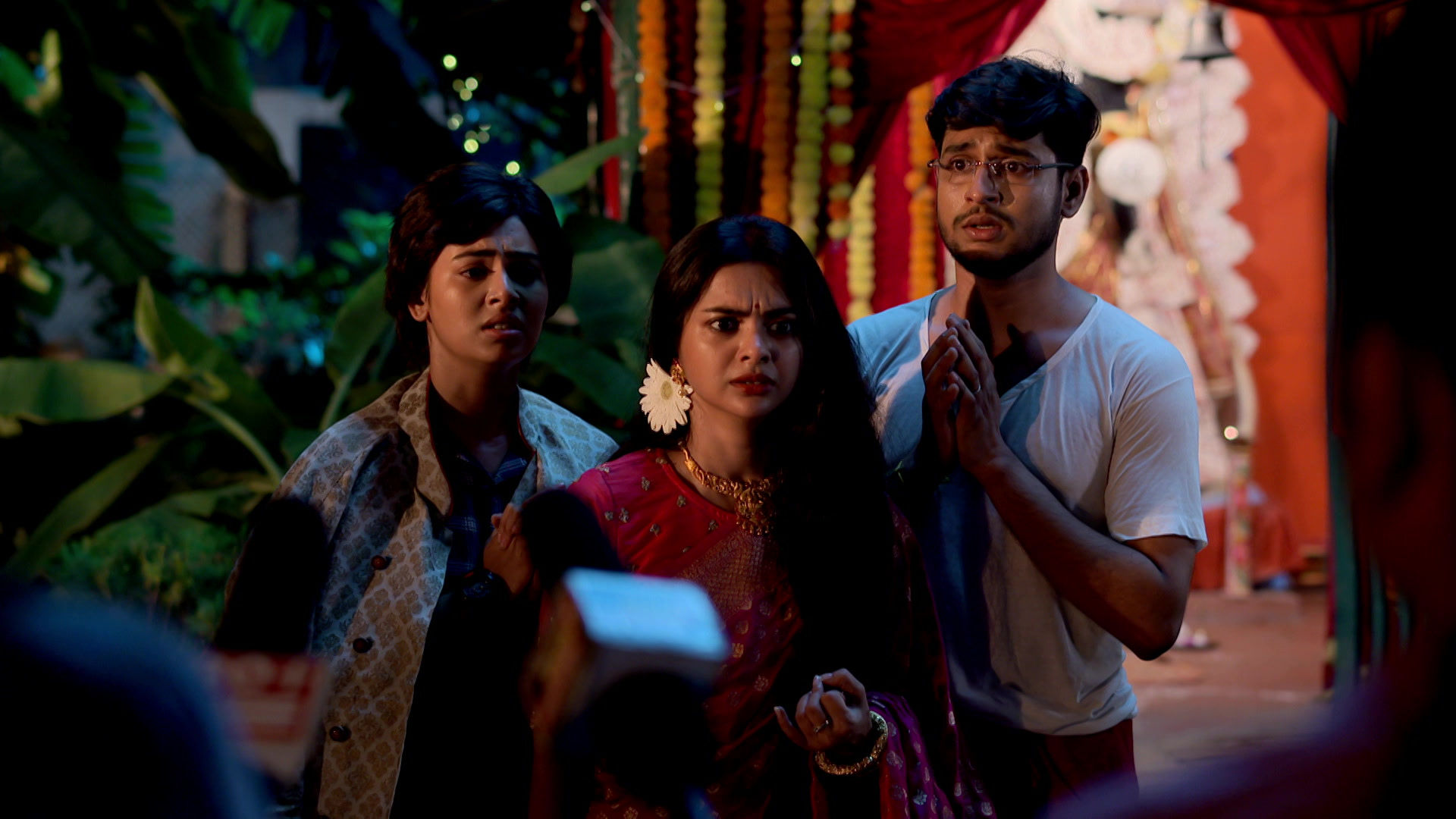 Watch Gaatchora S1 Episode 204 on JioHotstar