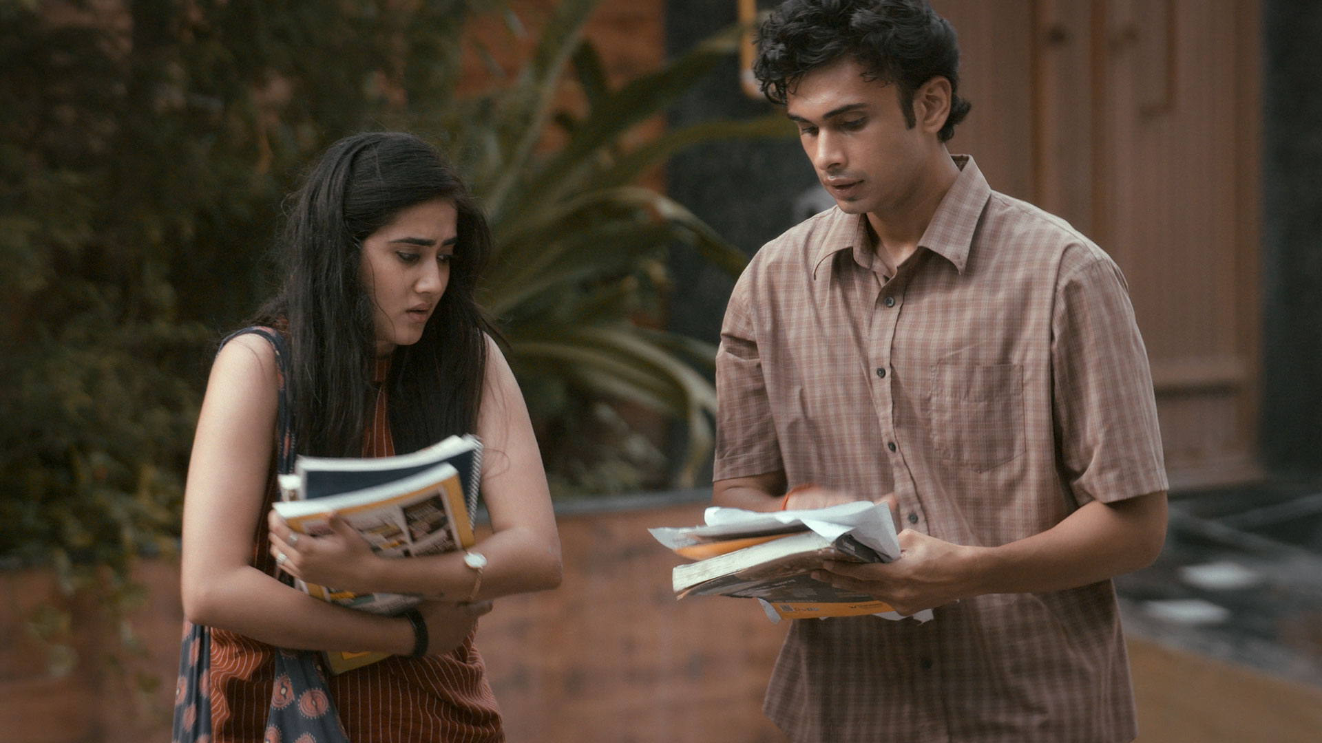 Watch Thukra Ke Mera Pyaar S1 Episode 7 on JioHotstar