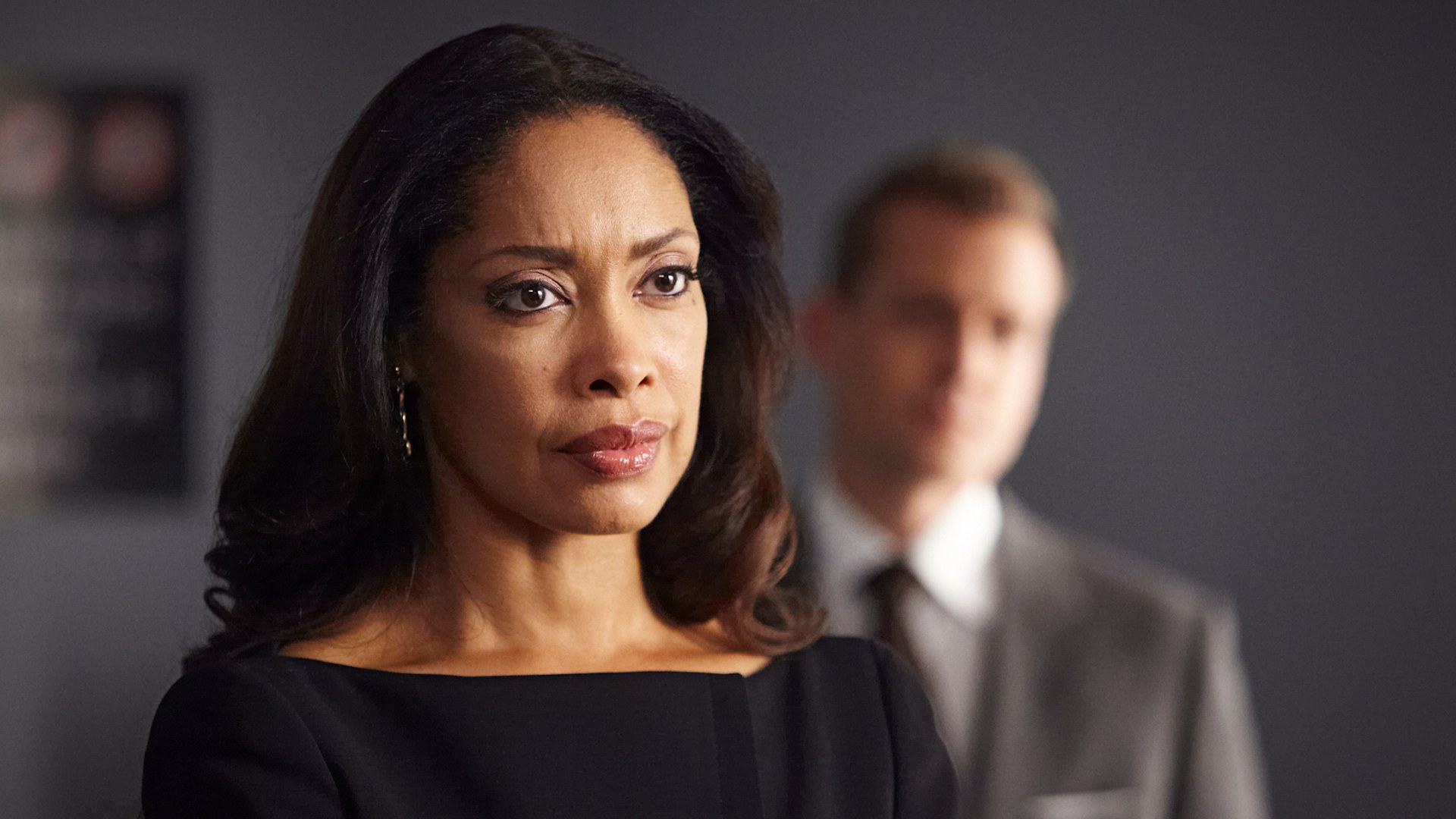 Watch Suits S3 Episode 8 on Disney+