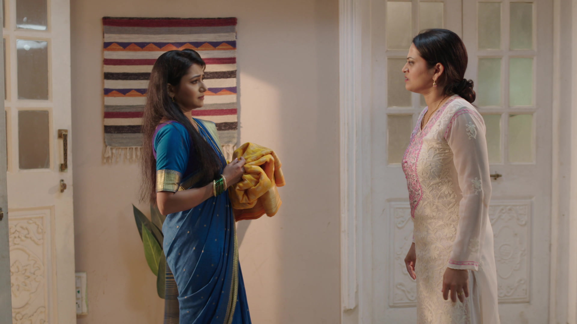 Asmita Argues with Sayali