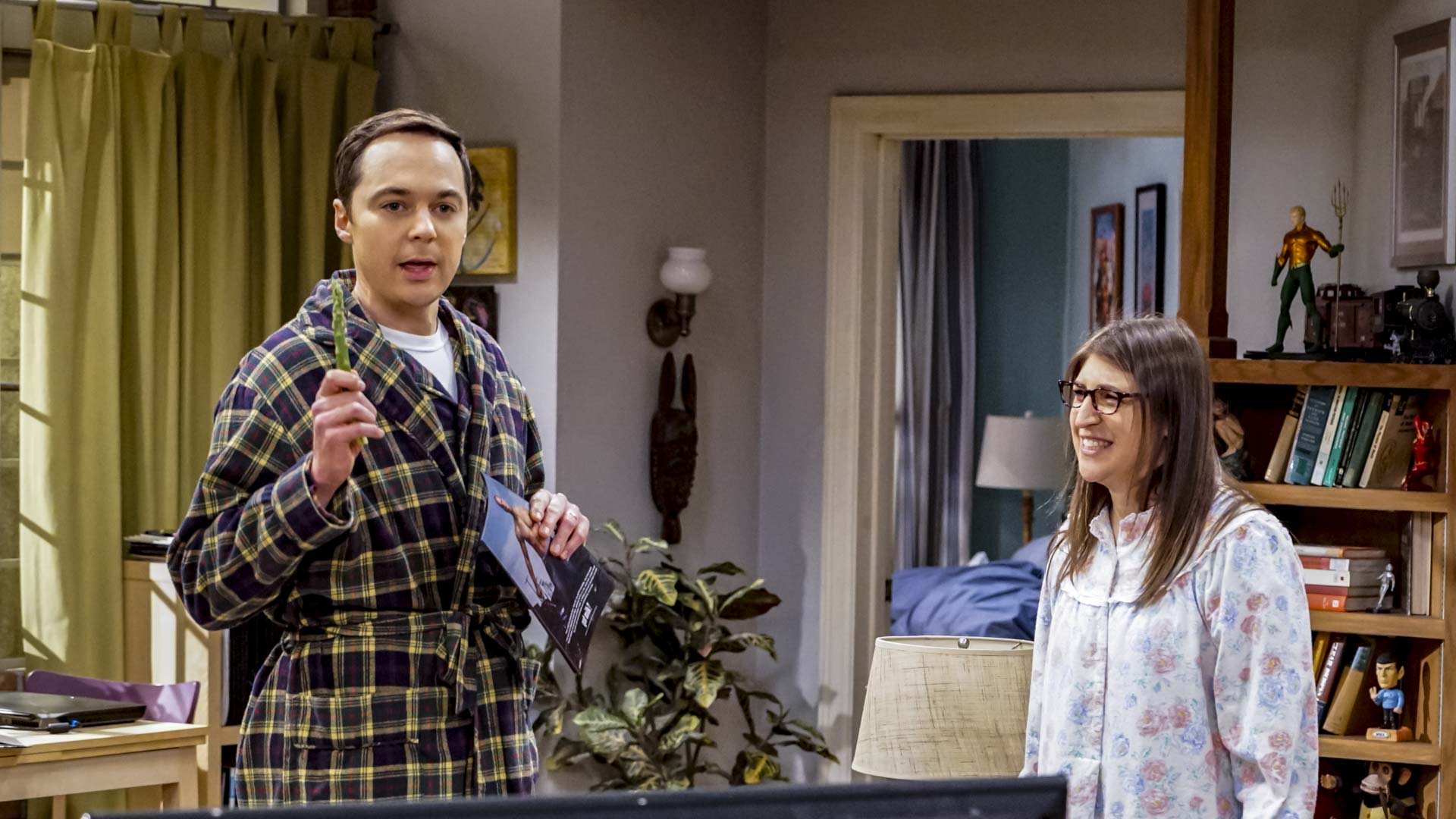 Watch The Big Bang Theory S12 Episode 10 on JioHotstar