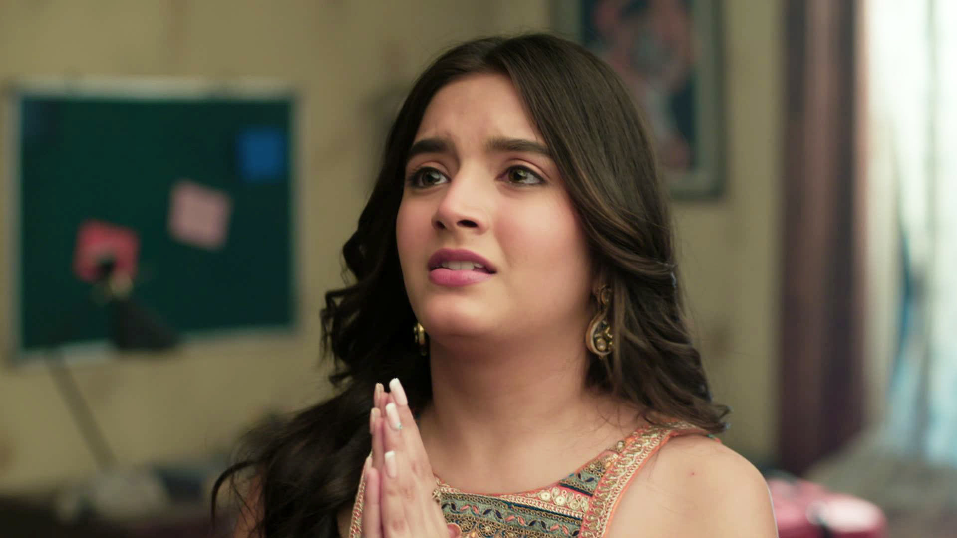 Watch Pandya Store S2 Episode 1071 on JioHotstar