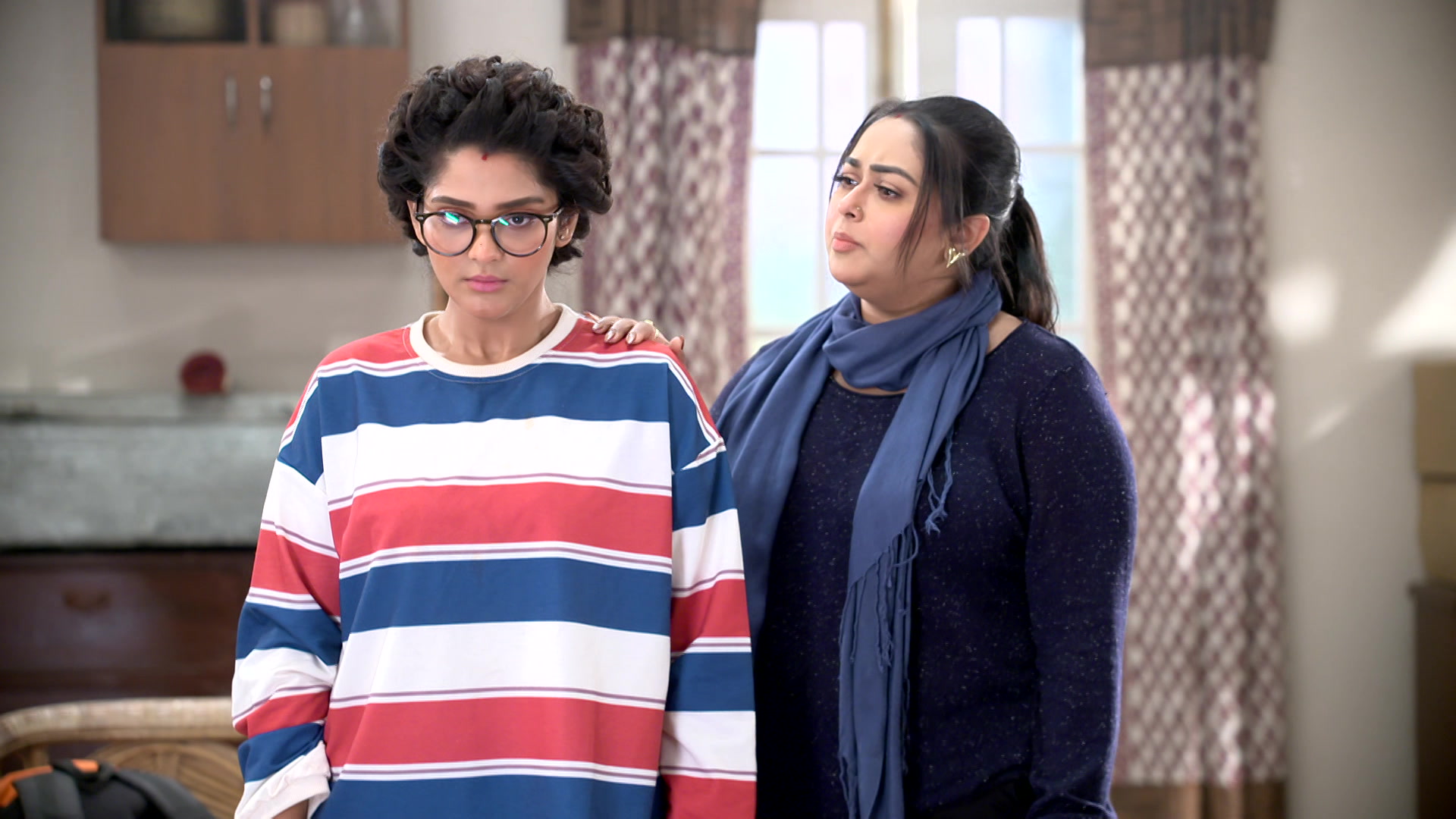 Watch Compass S1 Episode 115 on JioHotstar