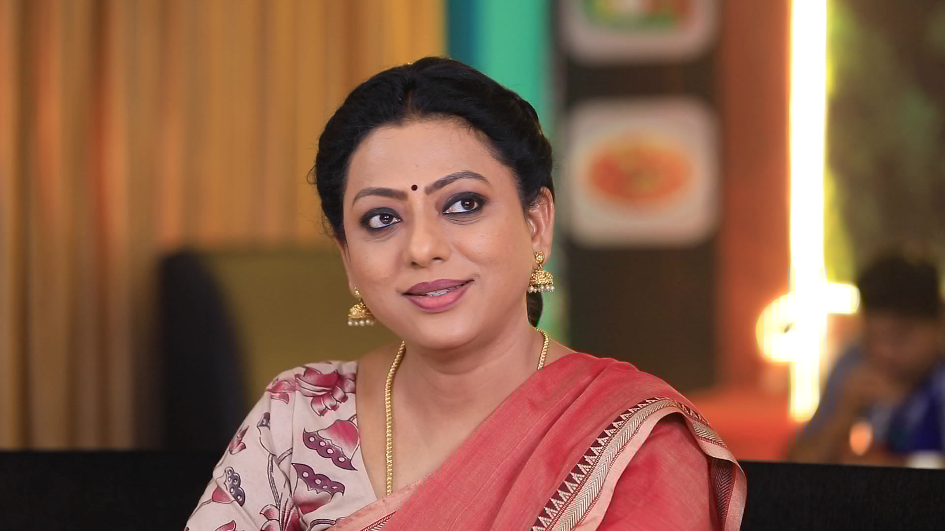 stream-baakiyalakshmi-s-birthday-bash-season-1-episode-1348