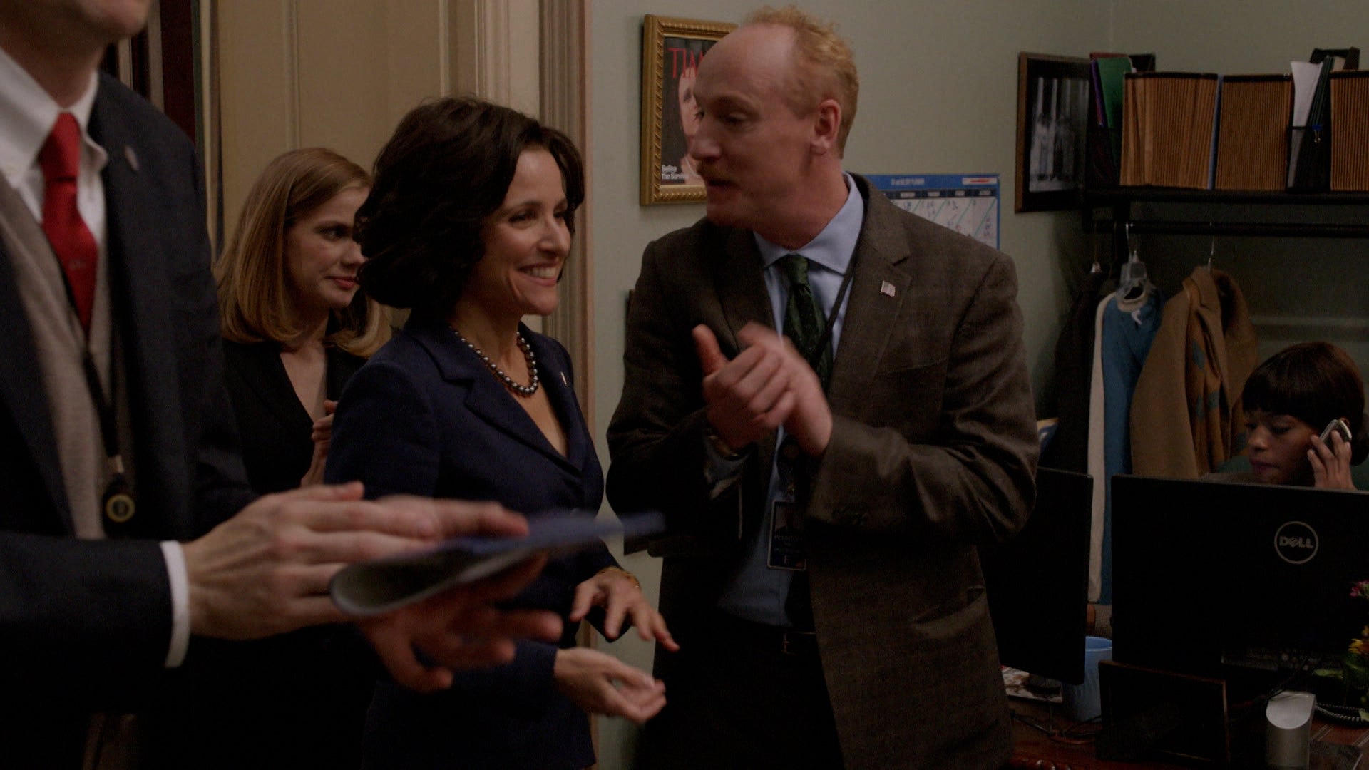 Watch Veep S2 Episode 3 On Jiohotstar