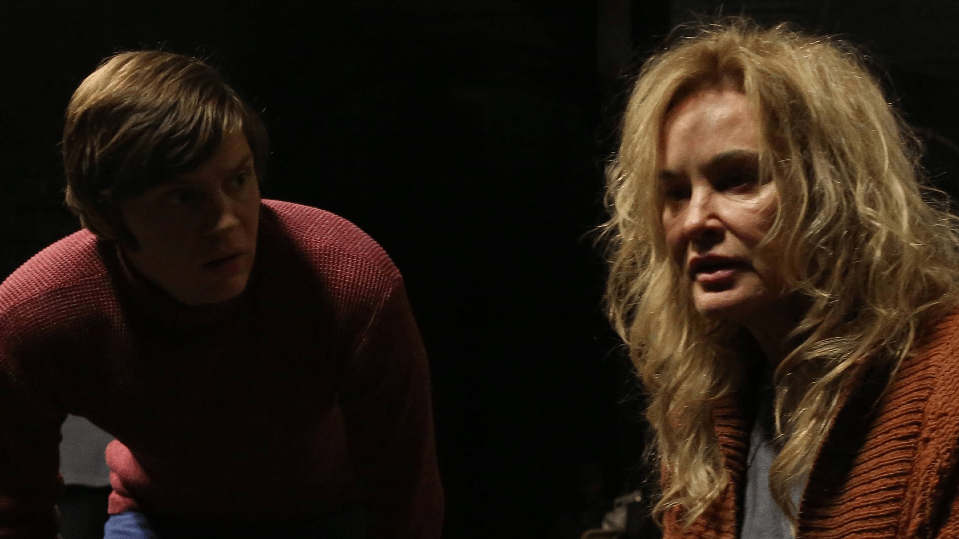 watch-american-horror-story-episode-12-on-disney-lebanon-english