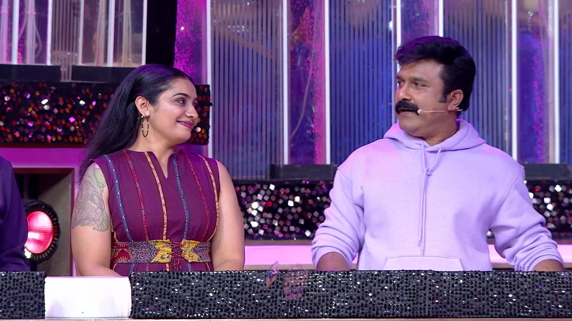 Stream start music aaradhyam paadum Online Watcho