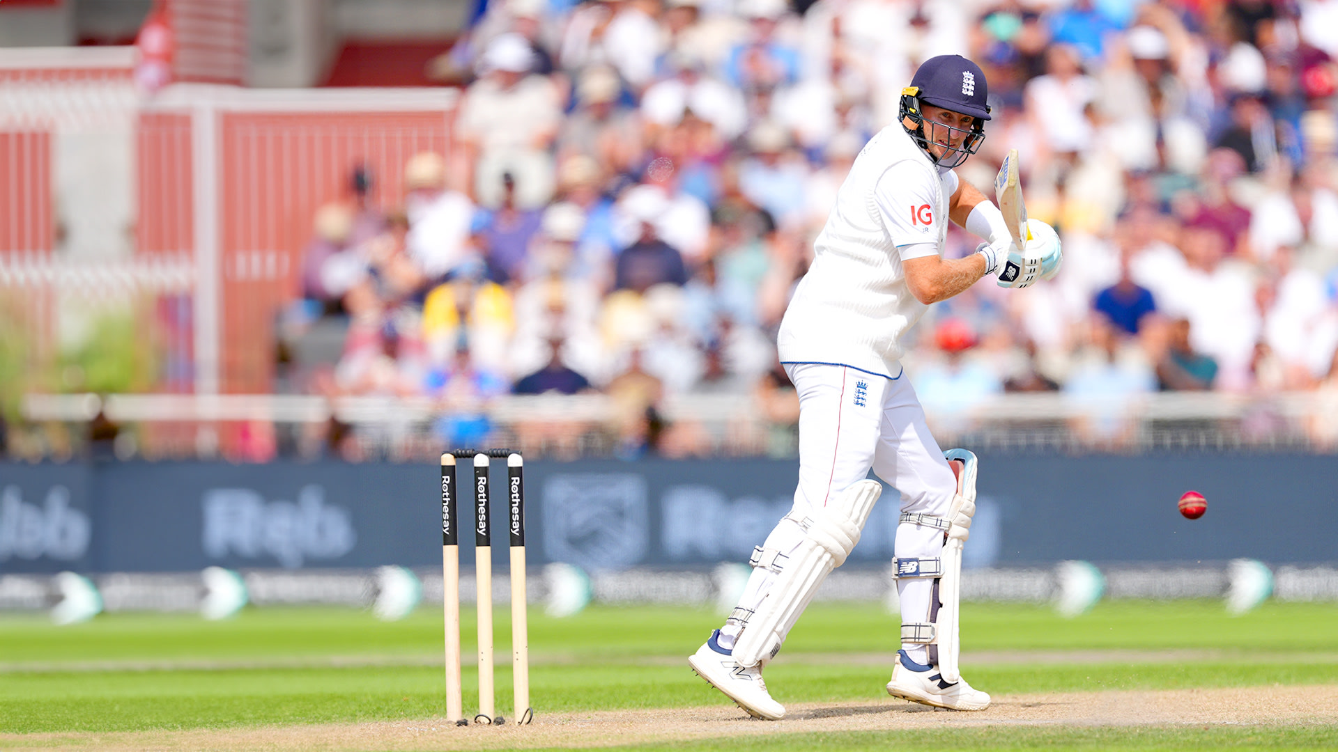 Root Climbs to 2nd in Test Runs