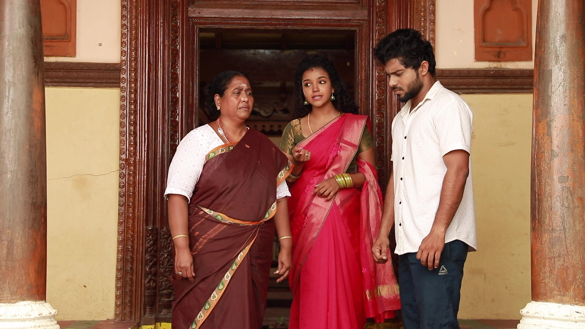 Watch Raja Rani 2 Episode 471 on JioHotstar