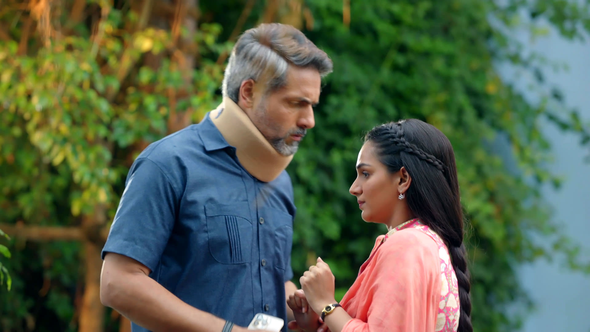 Dev, Vidhi on a Mission