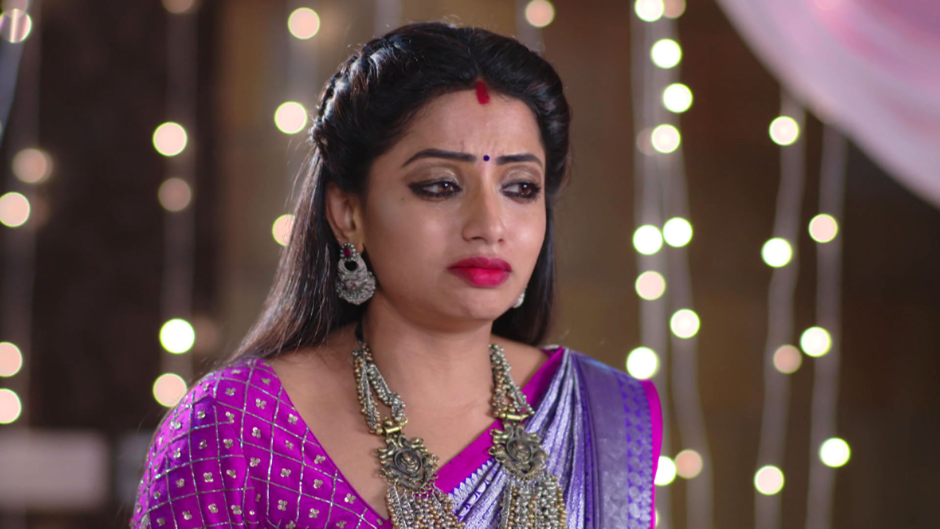 Watch Maheswari Accepts The Proposal Online